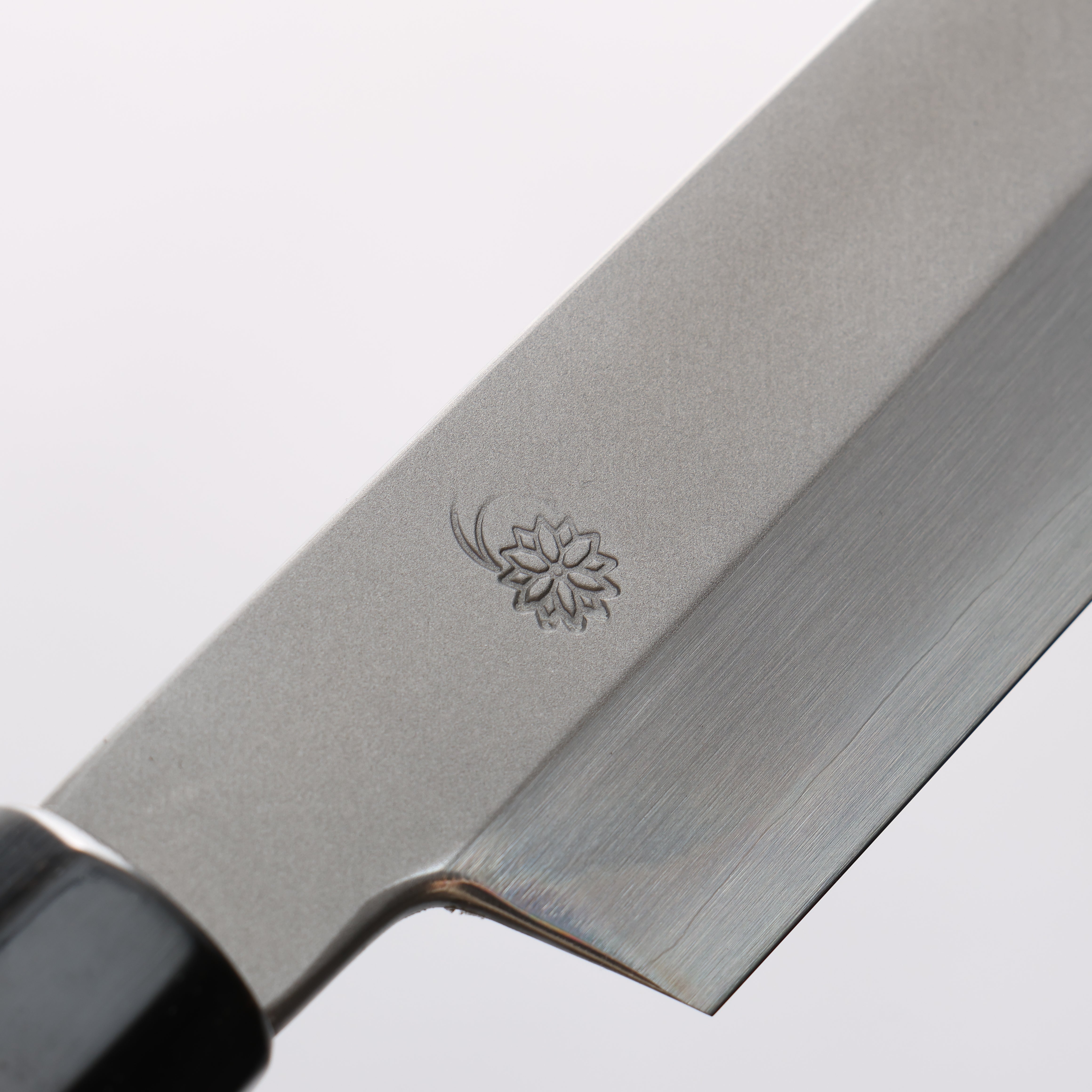 Premium Kikuzuki Silver Steel No.3 Kiritsuke Yanagiba Knife 270mm - Japanese Magnolia Wood Handle - Professional Sushi & Sashimi Chef's Knife for Precision Cutting & Food Presentation