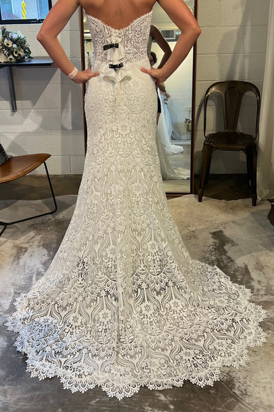 Willowby Yesenia Wedding Gown - Elegant Lace Bridal Dress for Bride, Perfect for Beach, Garden & Outdoor Ceremonies