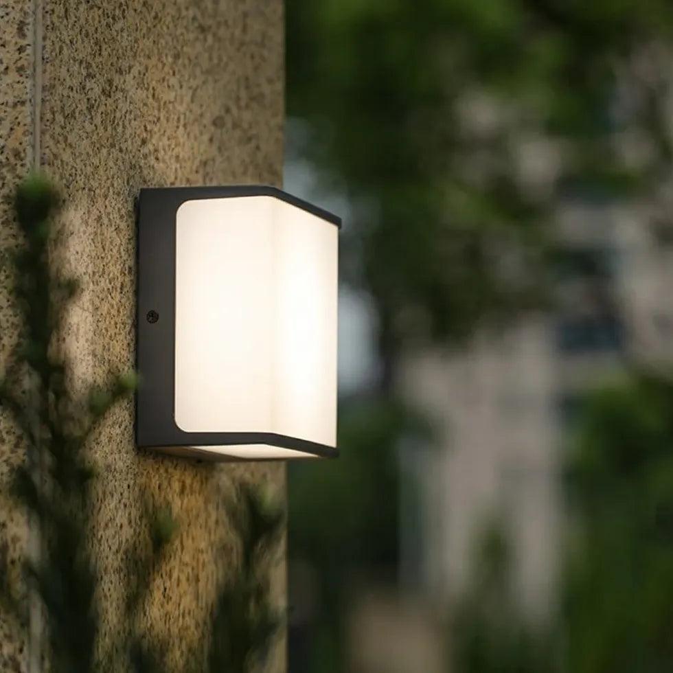 Square Motion Sensor Outdoor Wall Light - Weatherproof LED Security Light for Porch, Garage, and Garden - Automatic Night Light with Motion Detection