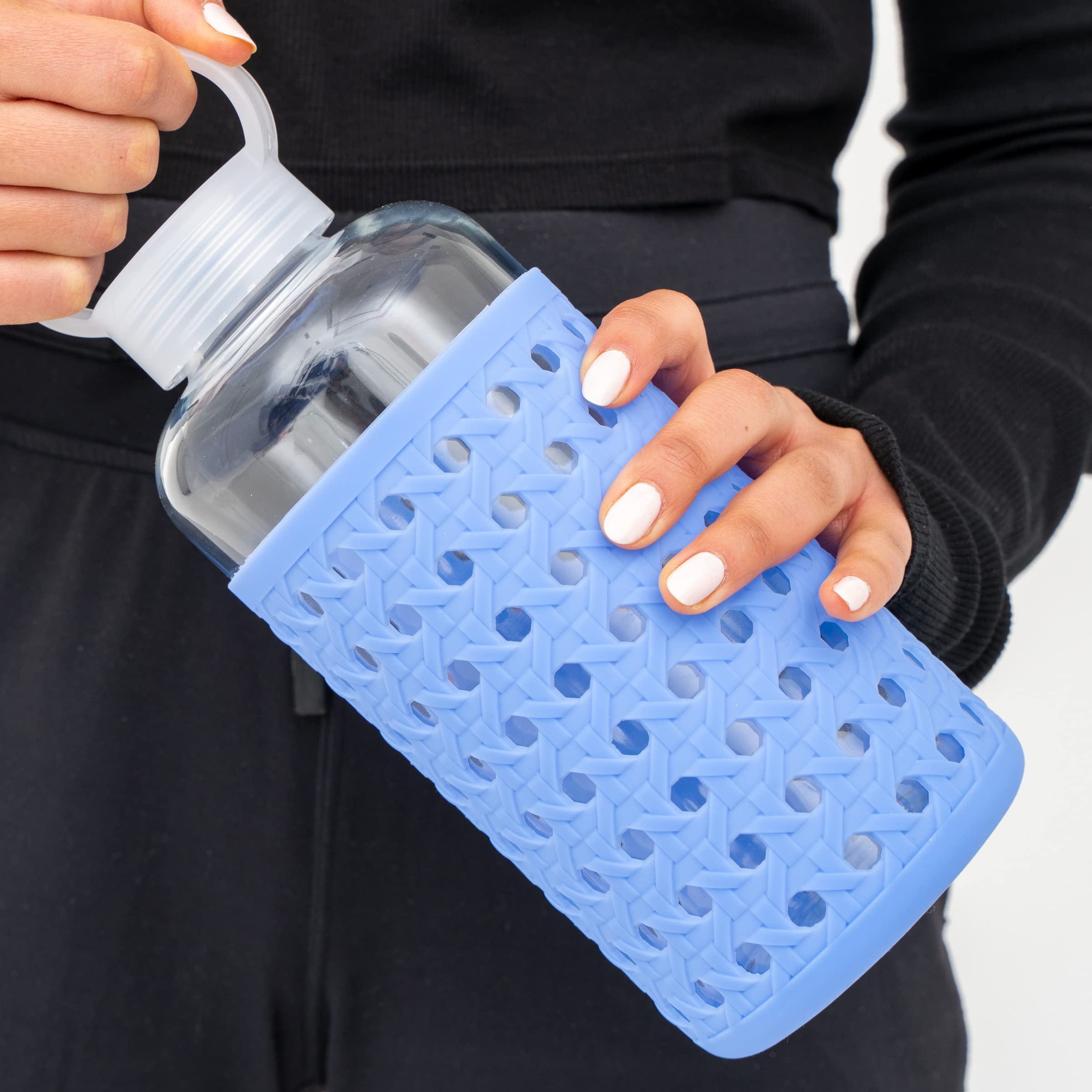 **Apana Yoga Glass Water Bottle - BPA Free, Non-Slip Sleeve, Leak Proof Lid - Reusable 19oz & 32oz Sports Water Bottle with Wide Mouth - Perfect for Yoga, Gym & Outdoor Hydration**