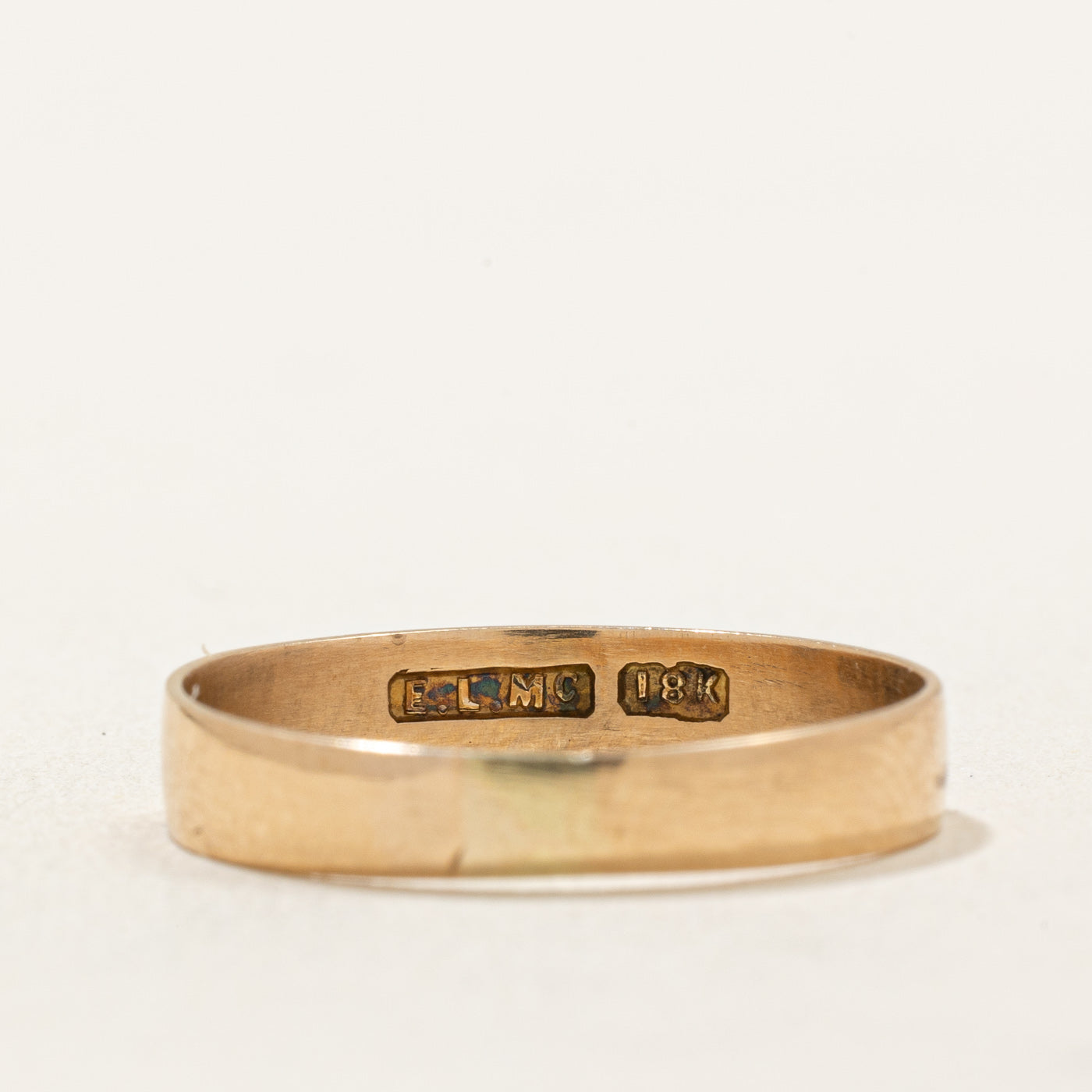 18K Yellow Gold Wedding Band Ring for Women & Men - 3.80mm Wide Size 9.5 - Perfect for Engagement, Anniversary & Everyday Wear