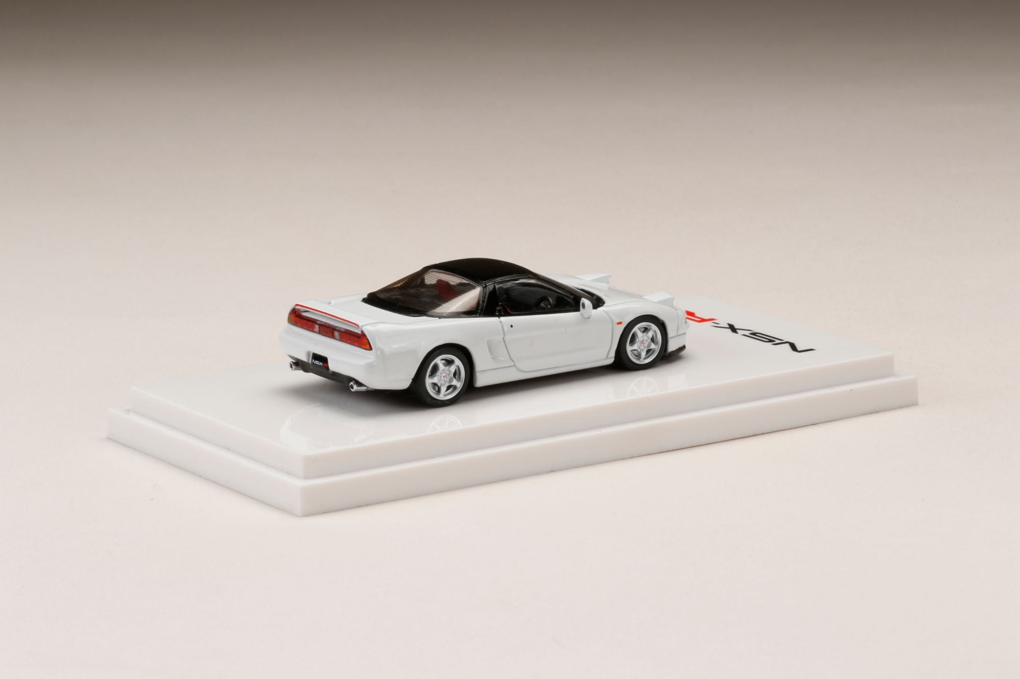 1:64 Honda NSX (NA1) Type R 1992 Championship White Diecast Model Car with Engine Display - Collectible Japanese Sports Car for Display, Racing Enthusiasts & Hobbyists