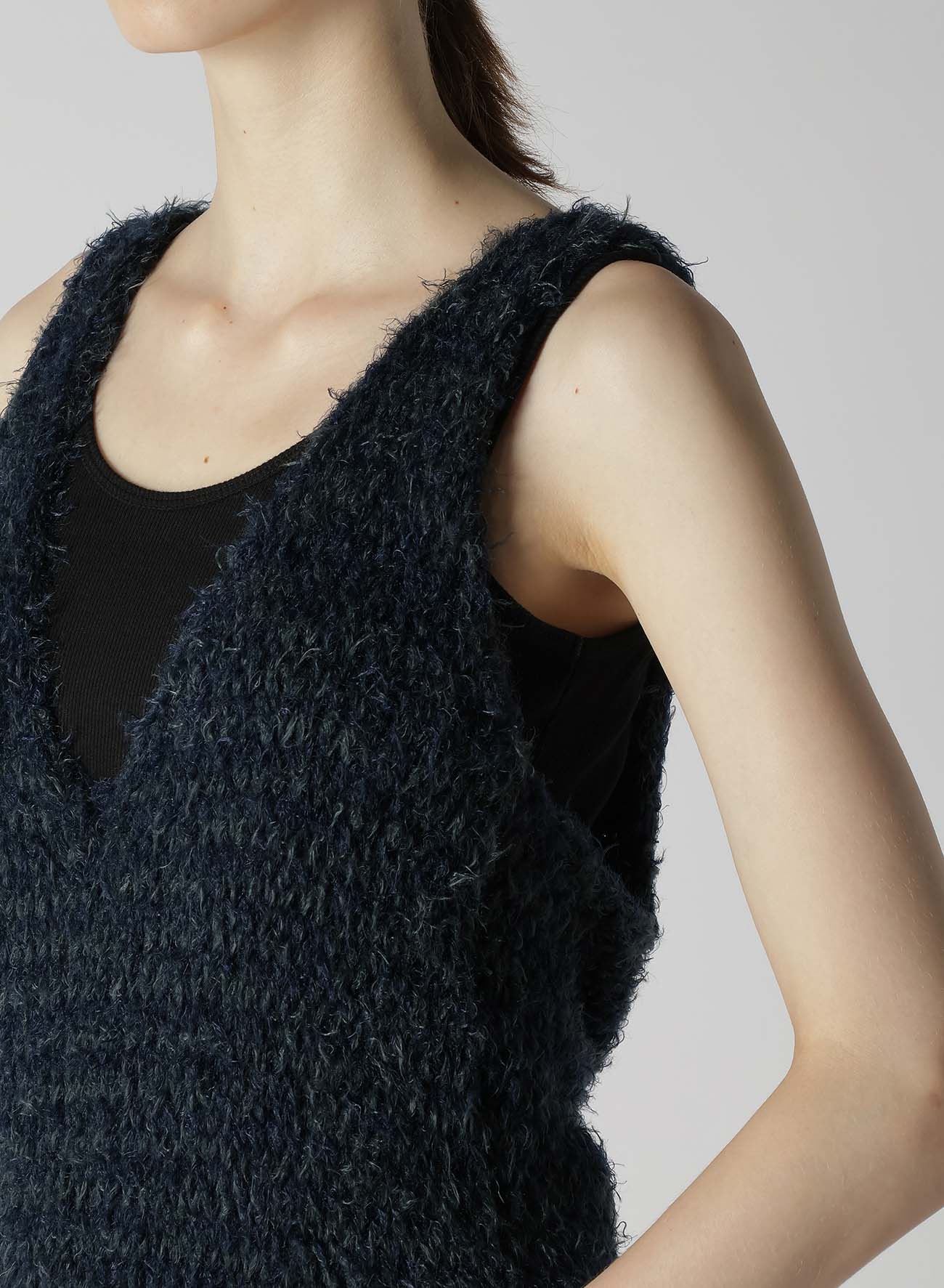 Combi Color Jersey V-Neck Compact Knit Vest for Women - Lightweight & Breathable Layering Top for Casual Wear & Office Outfits
