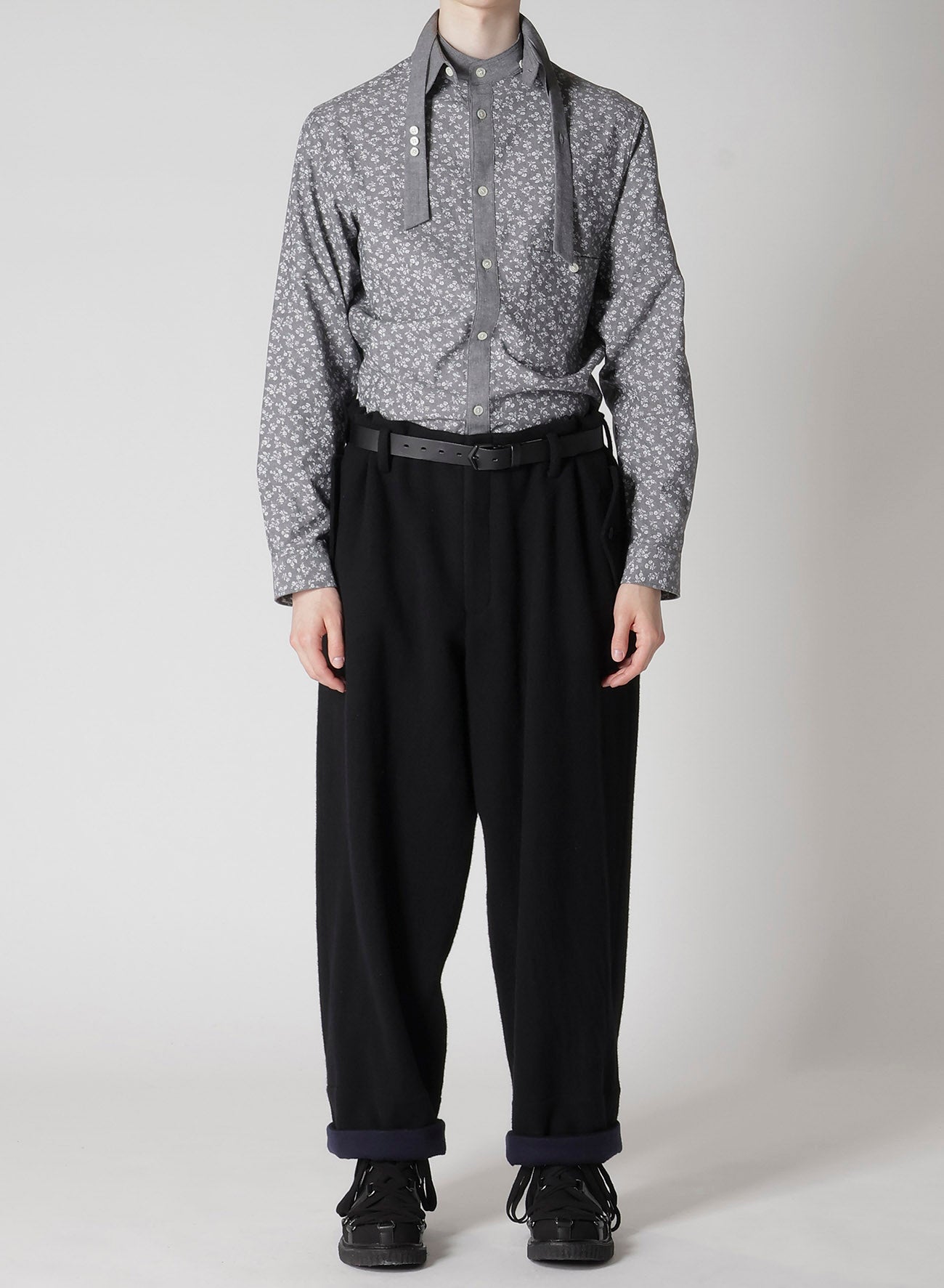 British Wool Hem Facing Pants for Men & Women - Classic Trousers with Comfortable Fit for Office, Travel & Casual Wear