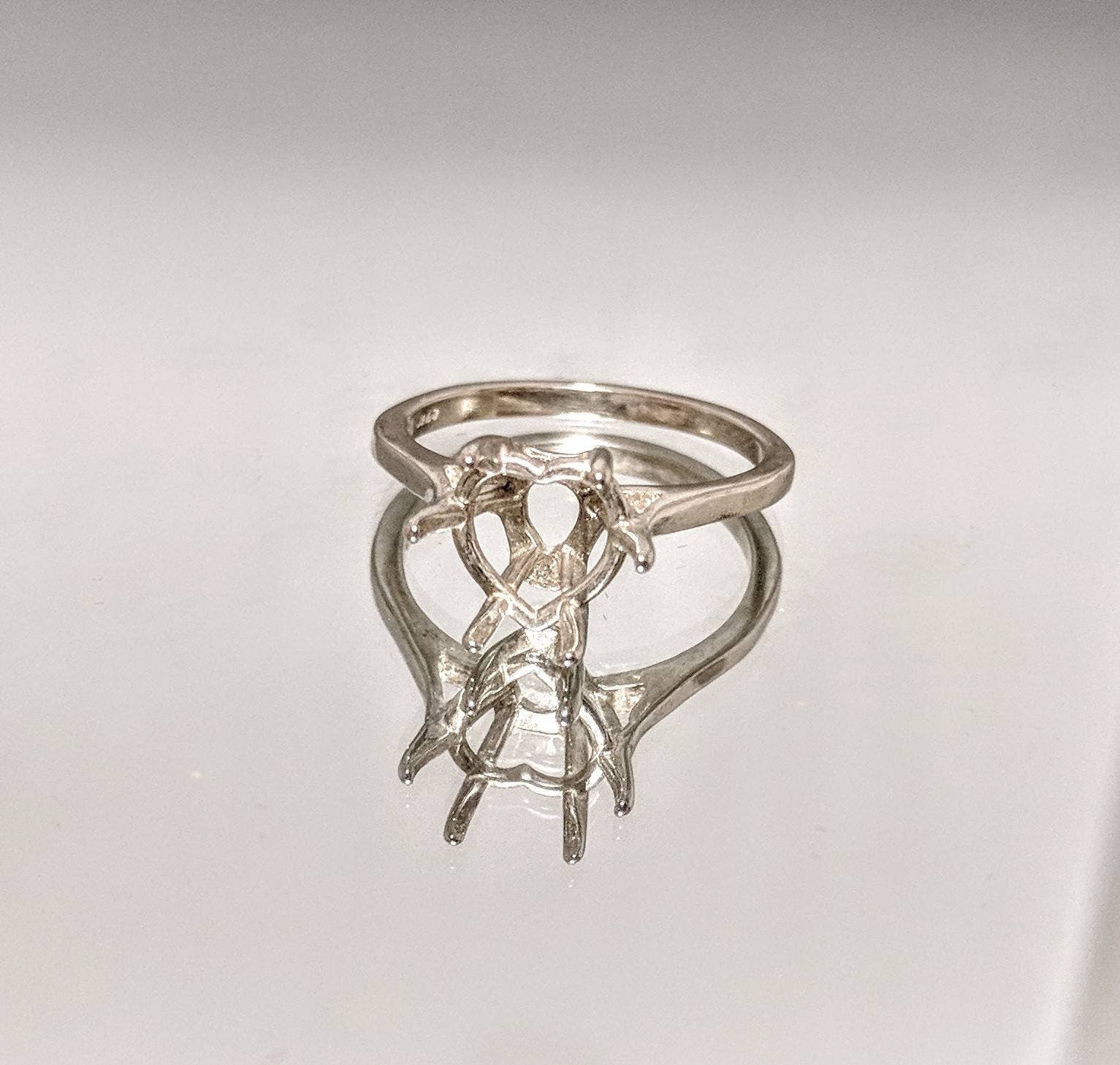 Solid Sterling Silver or 14K White/Yellow Gold 7-11mm Heart Pre-Notched Blank Ring - Size 7 Shank Setting (163632/143632) - Perfect for Jewelry Making, DIY Engagement Rings & Custom Wedding Bands