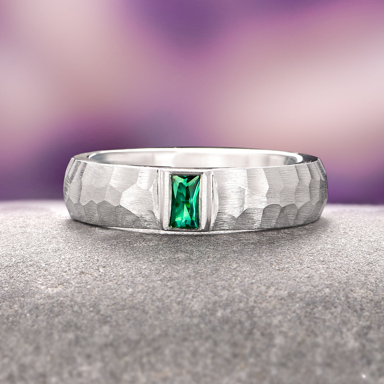 5.5MM Sterling Silver Green Emerald Hammered Wedding Band for Men & Women - Perfect for Engagement, Anniversary, and Everyday Wear