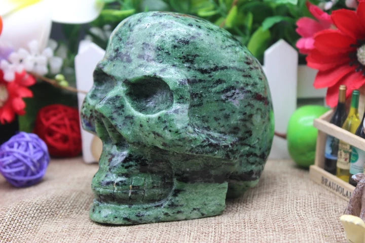 Natural Green Quartz Crystal Skull - 1323g Healing Stone for Meditation, Reiki, and Spiritual Energy Work | Perfect for Home Decor, Yoga Spaces, and Holistic Therapy