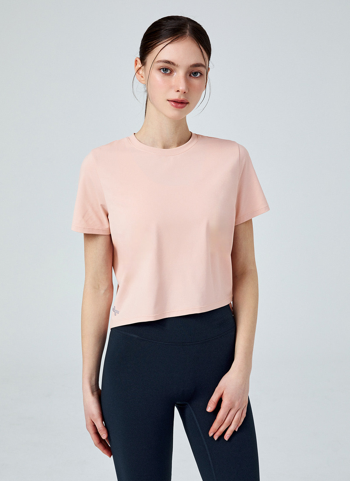 Ice Feather Light 2.0 Crop Short Sleeve T-Shirt - Women's Summer Fashion Top for Casual Wear & Outdoor Activities