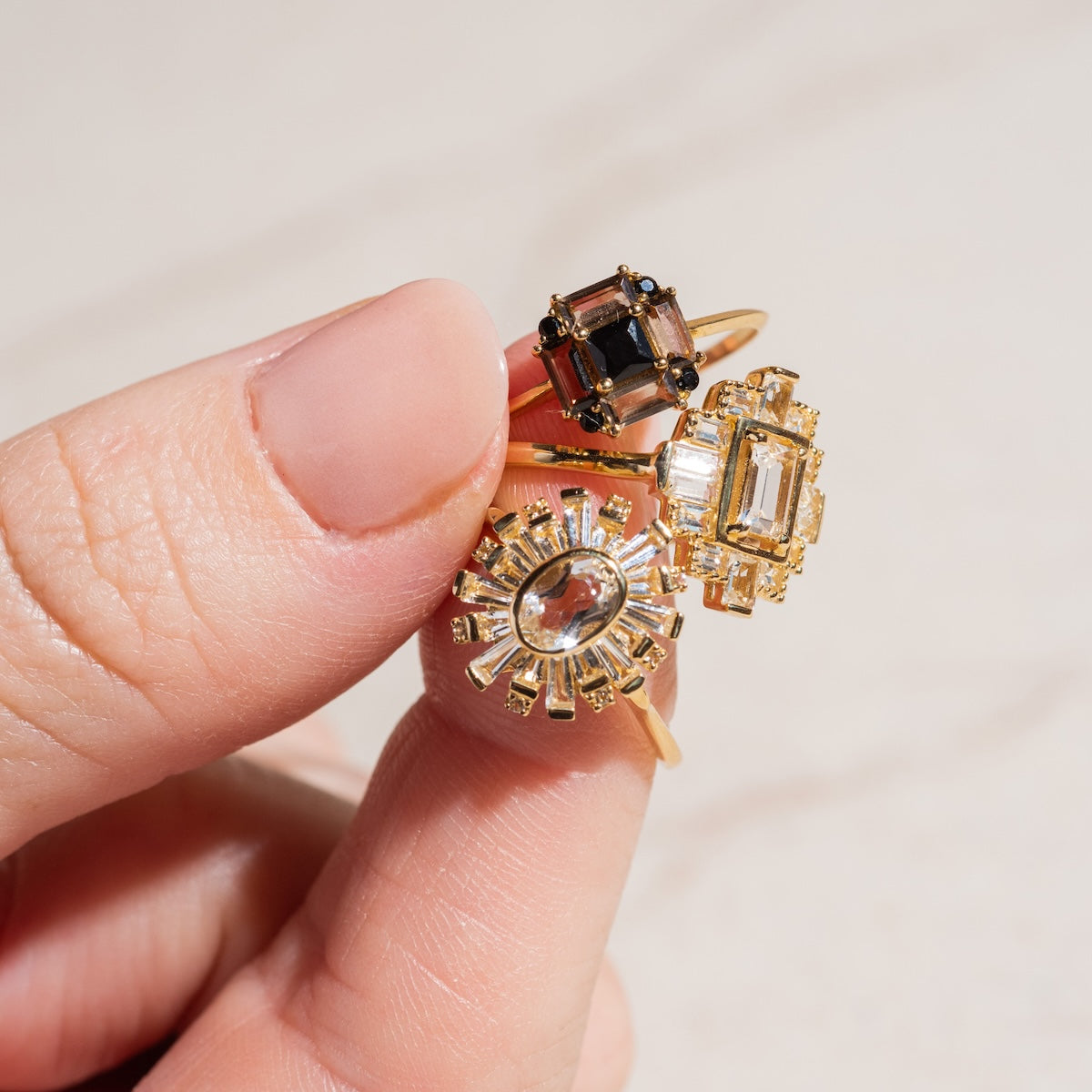 14K Gold Vintage Art Deco Shield Ring for Women - Elegant Statement Jewelry for Parties, Weddings & Special Occasions