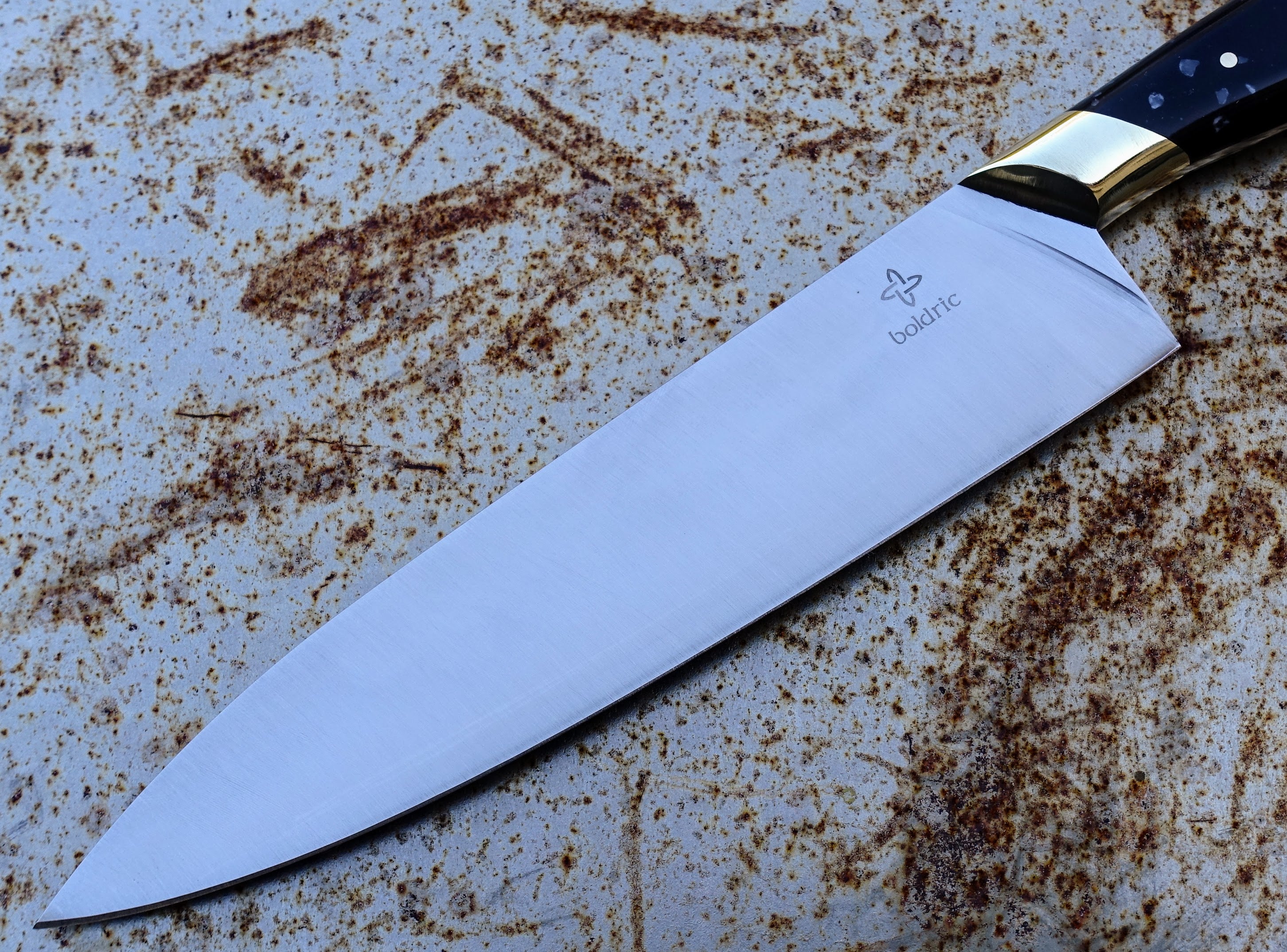 Boldric 9-Inch Professional Chef Knife - High Carbon Stainless Steel Kitchen Knife with Ergonomic Handle - Perfect for Slicing, Dicing, and Chopping Vegetables, Meat, and Fruits