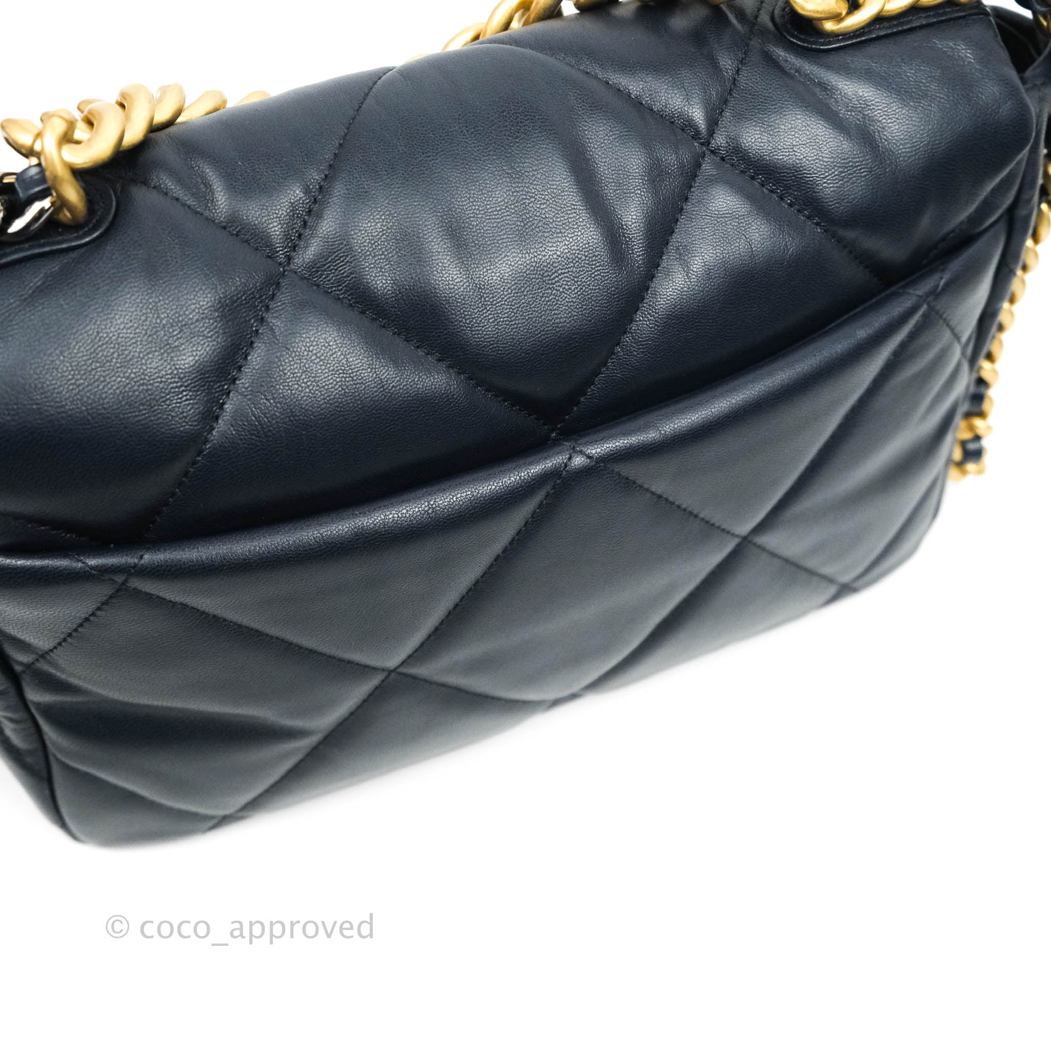 Chanel 19 Medium Flap Bag in Navy Goatskin Leather with Mixed Hardware - Perfect for Work, Travel & Evening Events