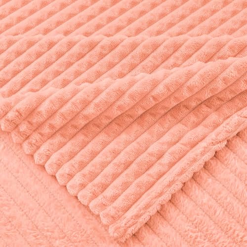 05-grid-pink