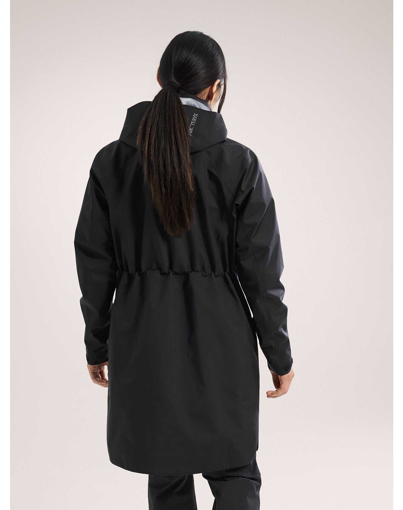Beta Coat for Women - Stylish Winter Outerwear Jacket | Warm & Waterproof | Perfect for Snow, Hiking & Outdoor Activities
