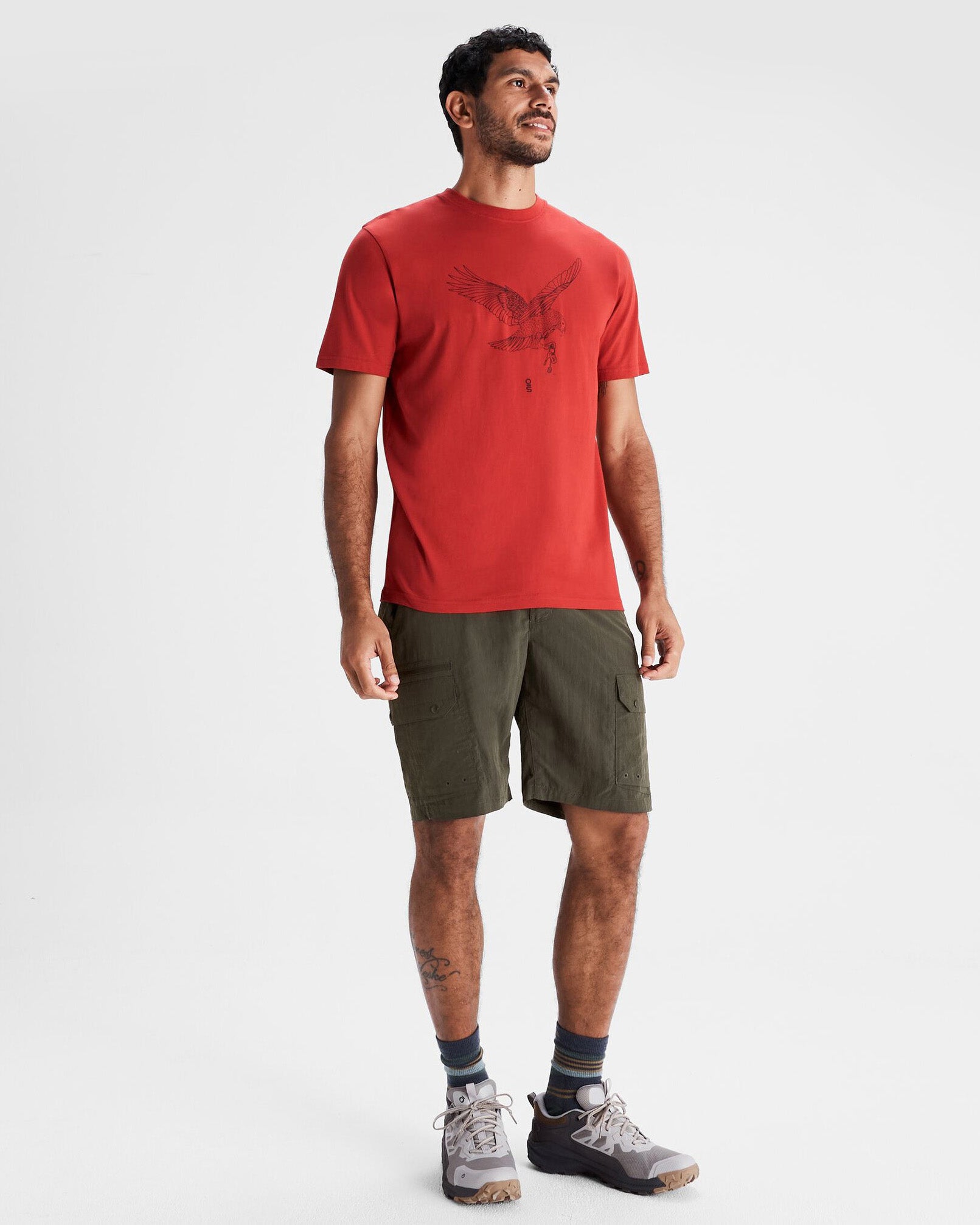Organic Cotton Men's T-Shirt - O.Smither Kea Soft Breathable Tee with Spicy Chilli Pepper Design | Perfect for Casual Wear, Outdoor Activities & Gifts