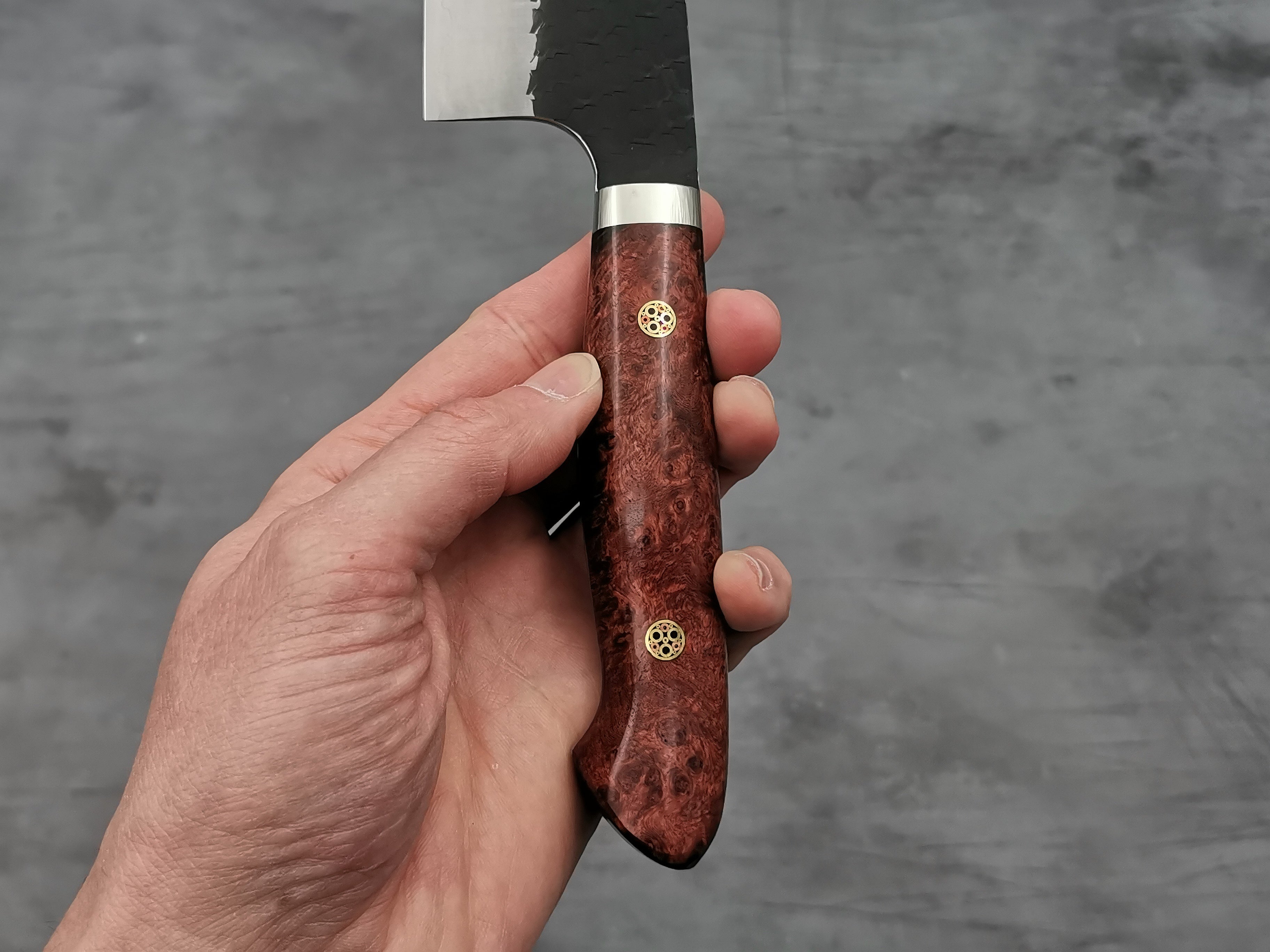 Premium Nigara Hamono SG2 Tsuchime Kiritsuke Nakiri Knife - Japanese Damascus Steel Blade with Karin Wood Handle - Perfect for Sushi, Vegetables & Precision Cutting