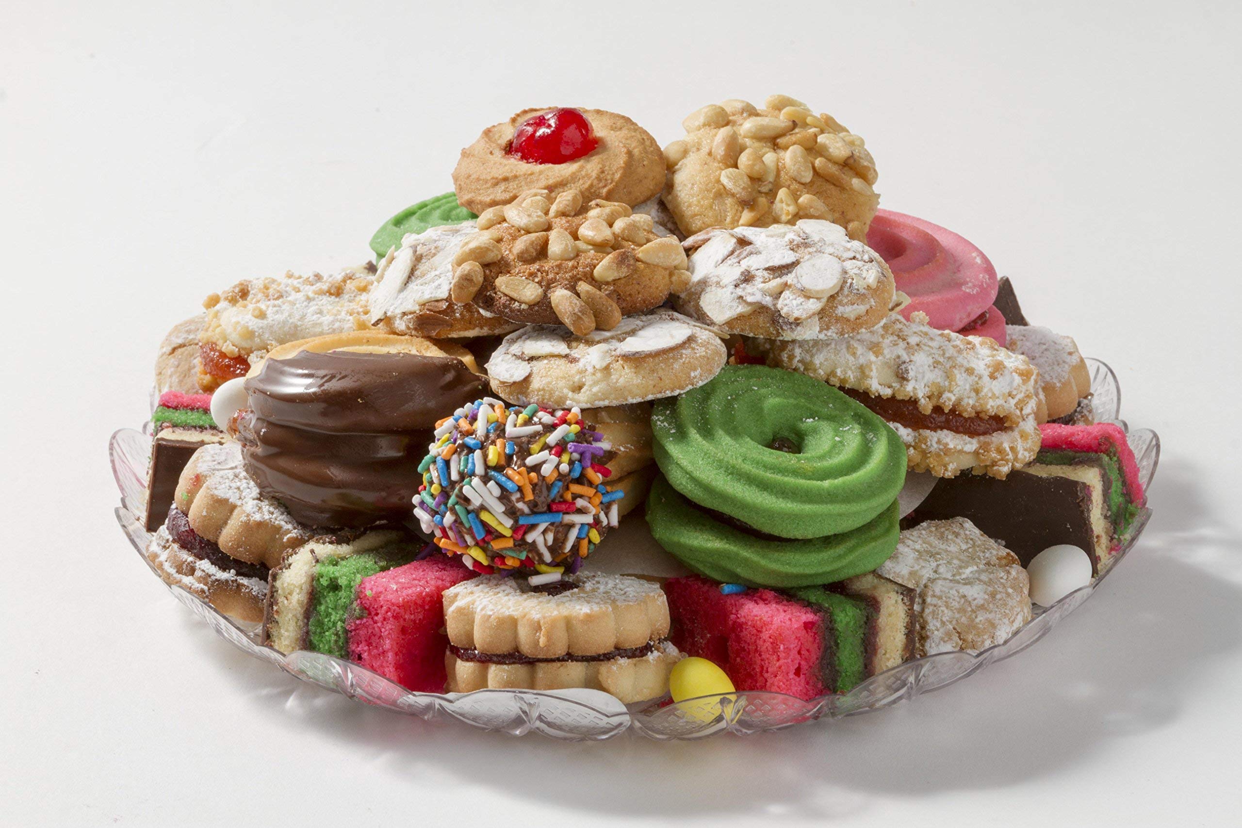 Premium Holiday Assorted Butter Cookies - Delicious Gift Box for Christmas, Thanksgiving & Parties - Perfect for Gifting, Celebrations & Dessert Platters