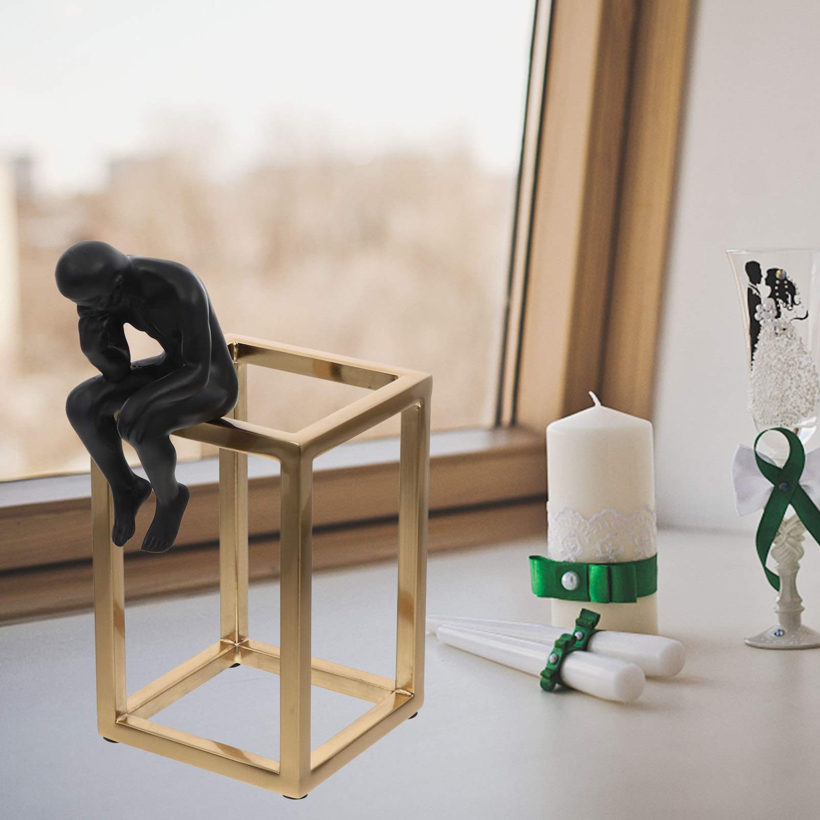 BESPORTBLE Little Black Iron Thinker Statue - Desktop Decor, Tabletop Ornament, Photography Prop | Perfect for Home Office, Bookshelf Display & Artistic Photography Backdrops