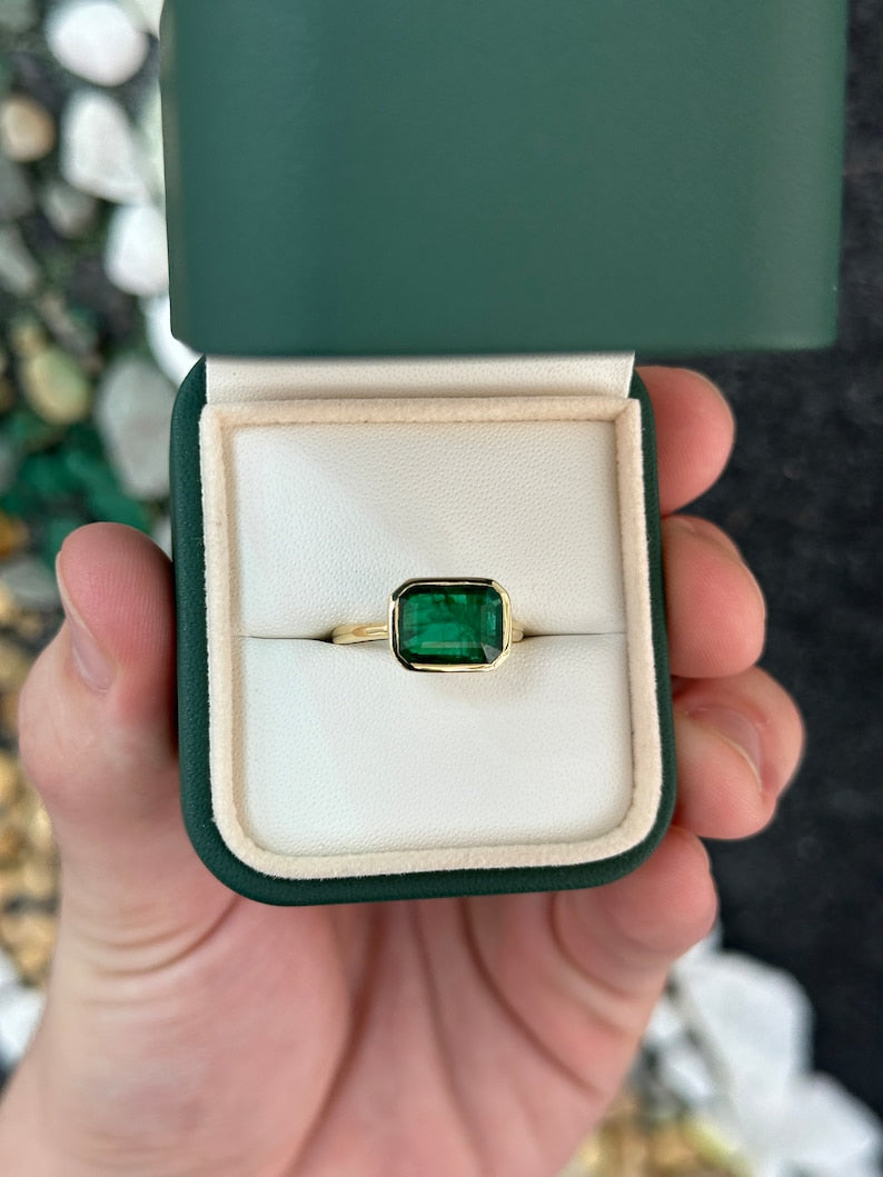 2.90 Carats Natural Emerald Solitaire East-West Right Hand Ring in 14K Gold - Perfect for Engagement, Wedding, Anniversary & Everyday Elegance