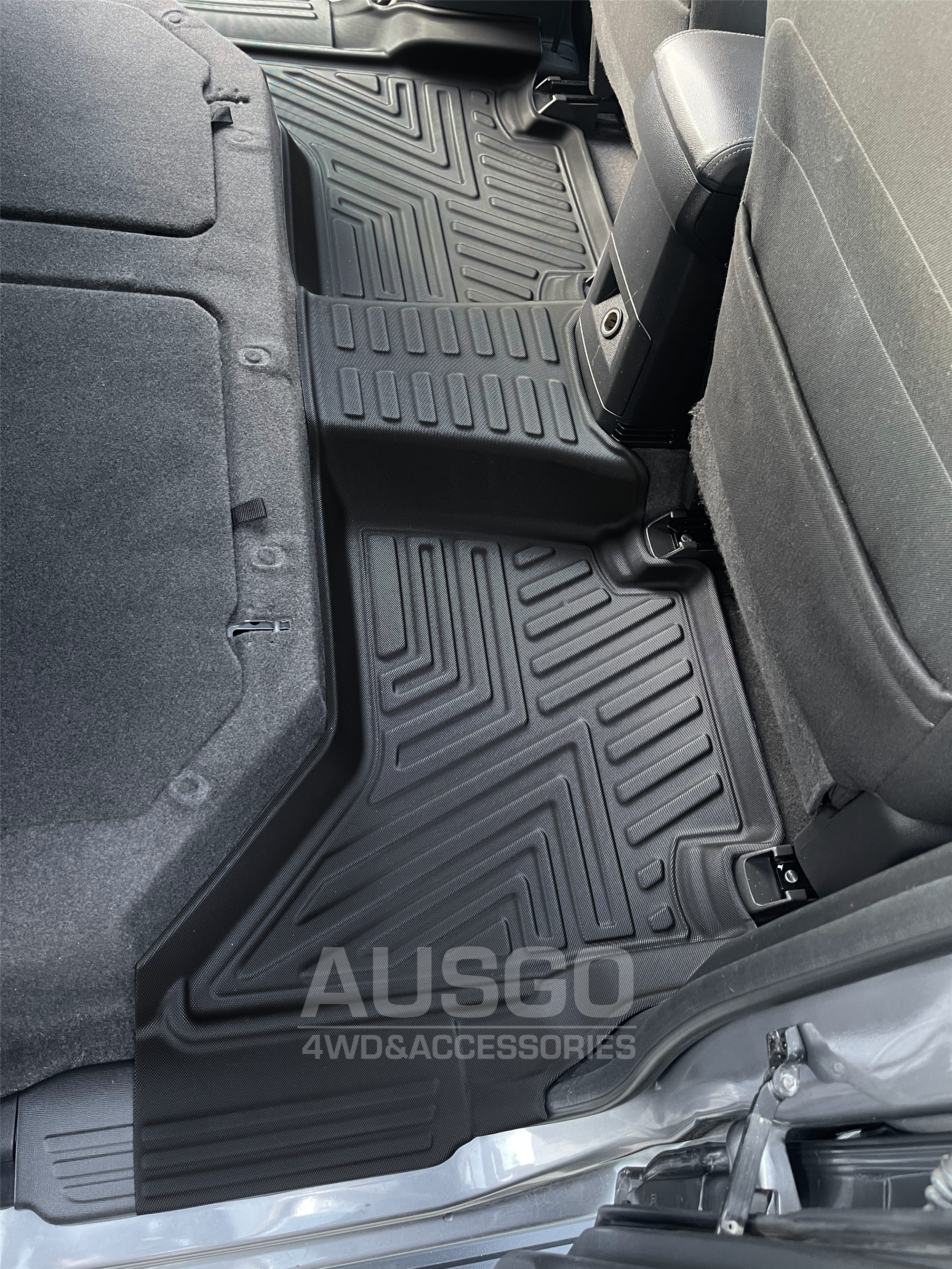 5D Custom Fit Car Floor Mats for ISUZU D-MAX DMAX Dual Cab (2012-2020) - All-Weather Protection & Easy Cleaning - Perfect for Off-Road Adventures & Daily Commute