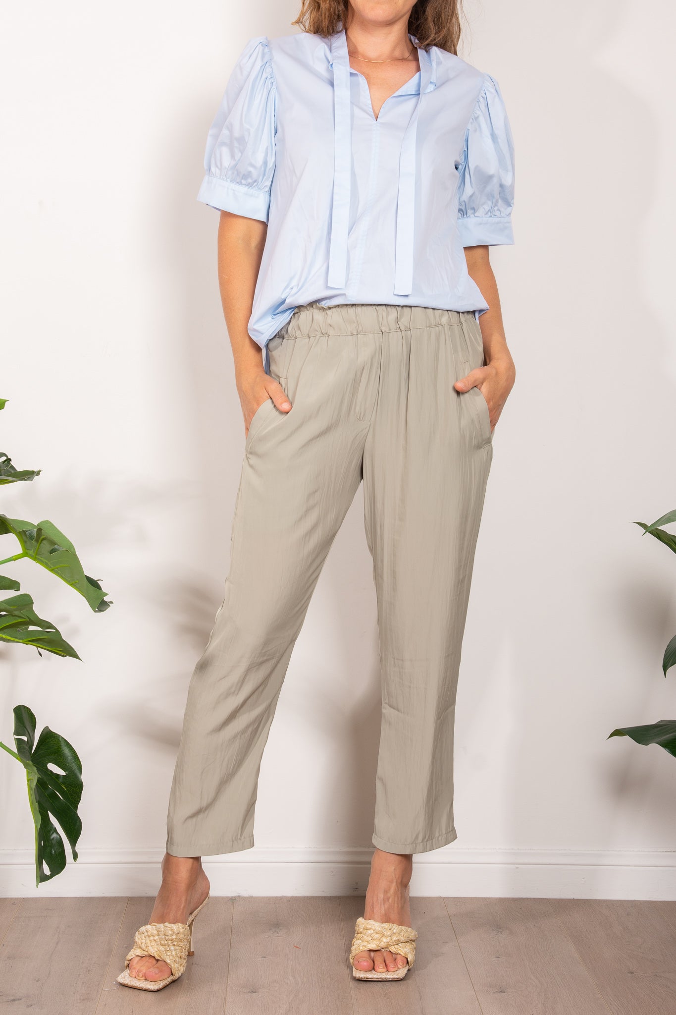 Layered Average Top - Women's Fashion Casual Blouse for Everyday Wear, Work & Outings