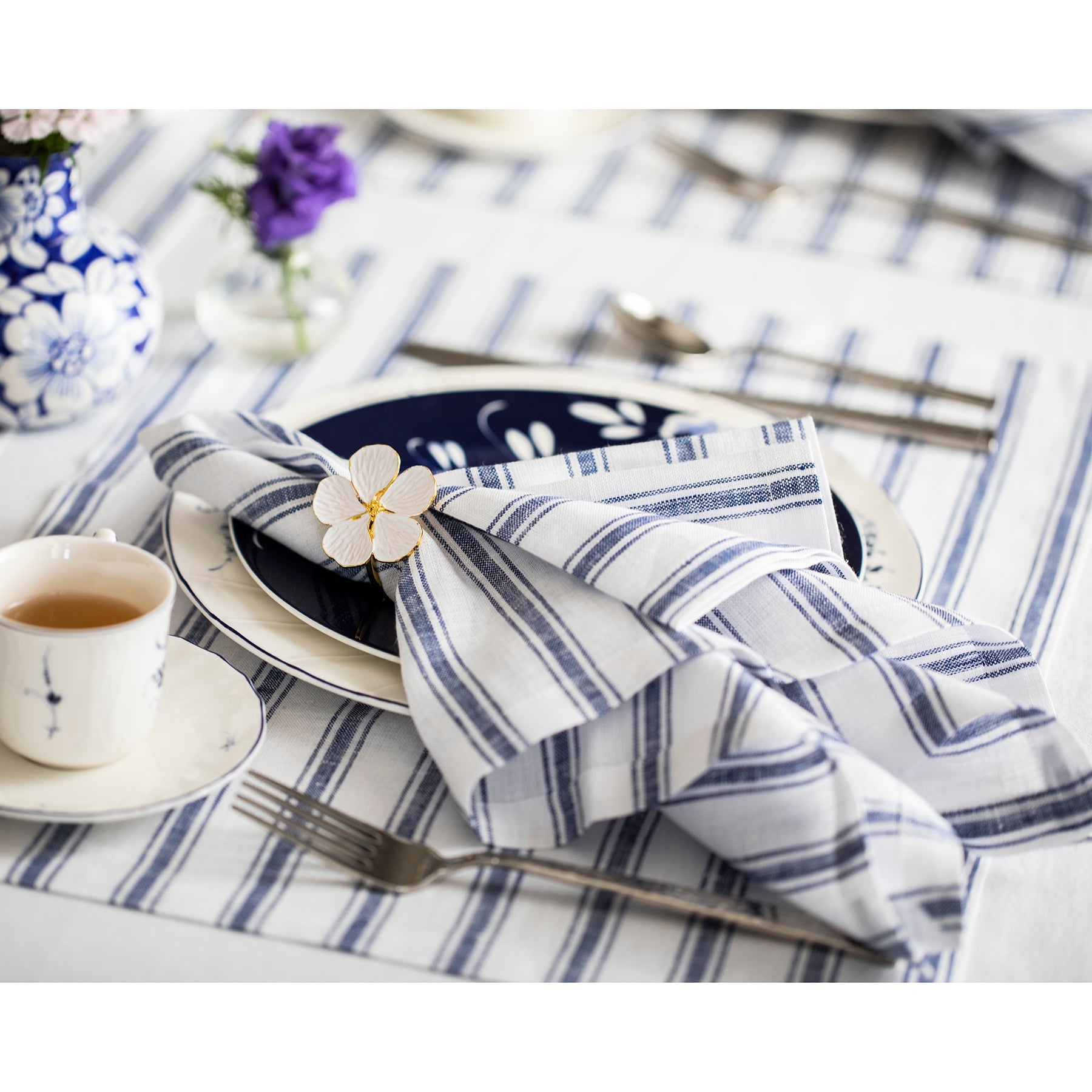 Premium Capri Ticking Stripe Cotton Napkins - Set of 4 - Elegant Dinner Party & Holiday Table Decor - Perfect for Weddings, Restaurants and Home Dining
