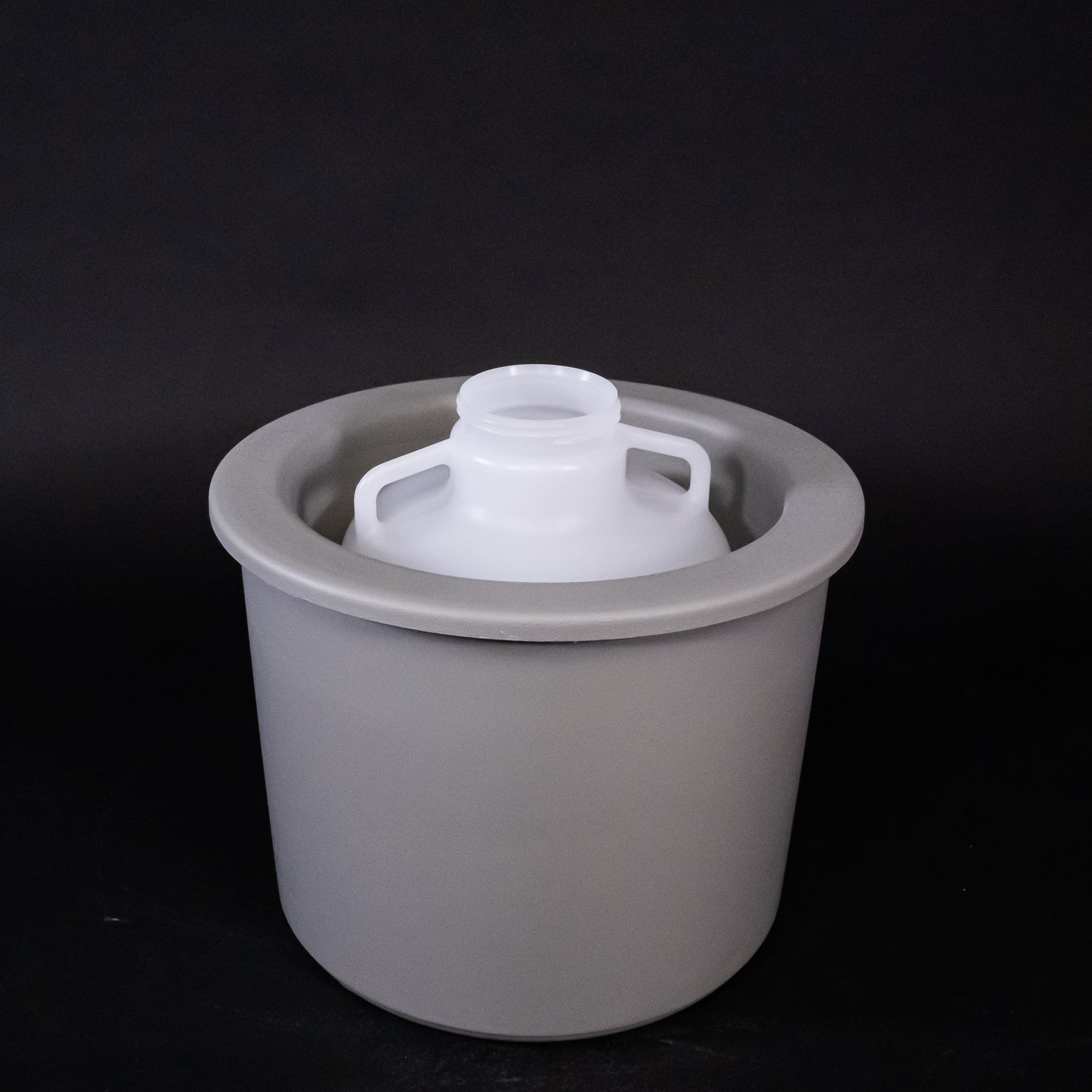 GLS Sampler Package - 1 Polyethylene 2.5 Gallon Bottle for Chemical Storage, Liquid Transport & Industrial Use | Durable Plastic Container for Laboratories, Factories & Home DIY Projects