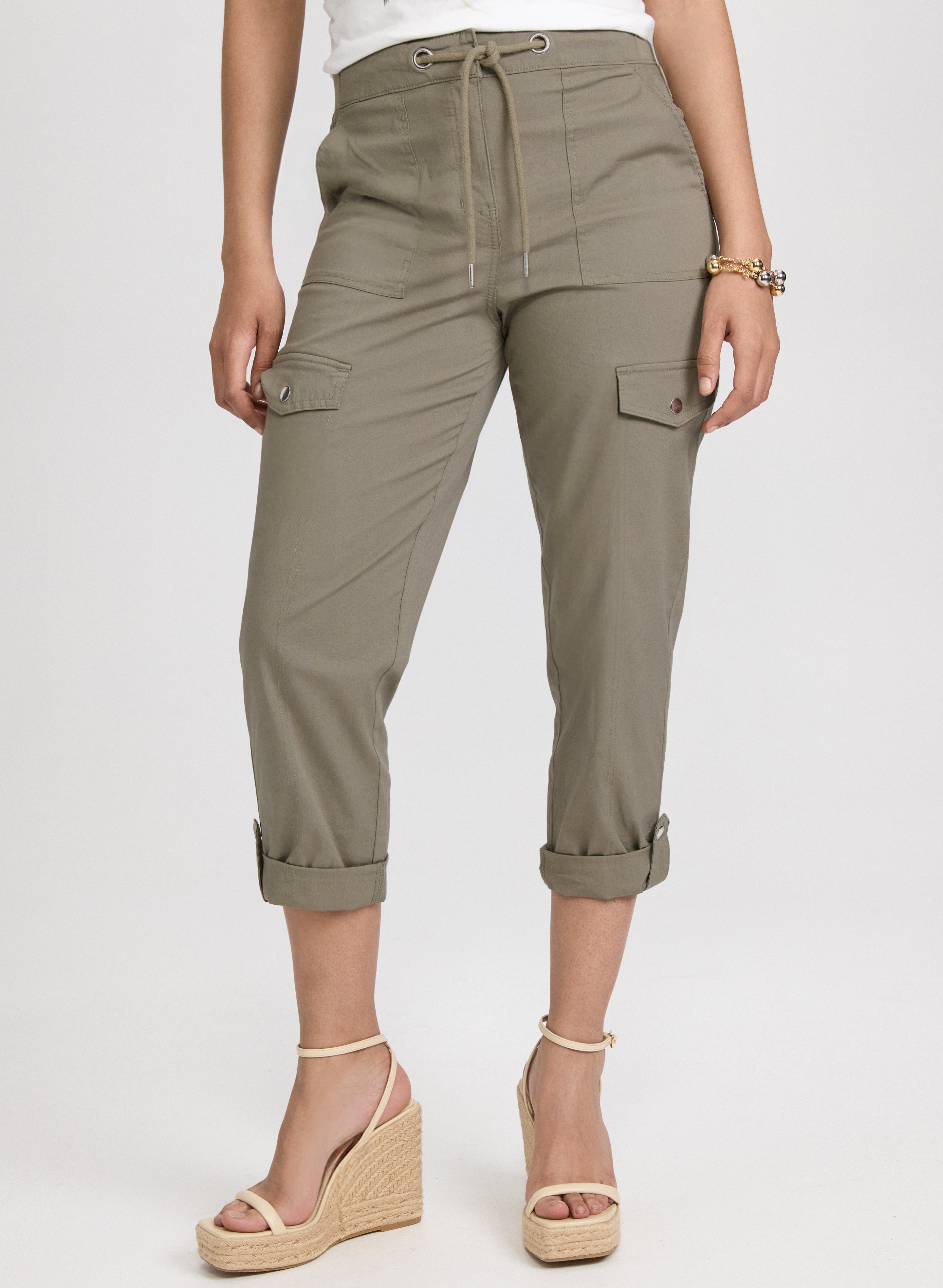 Breathable Cotton Drawstring Waist Cargo Capris for Women - Comfortable Outdoor Hiking, Travel & Casual Wear