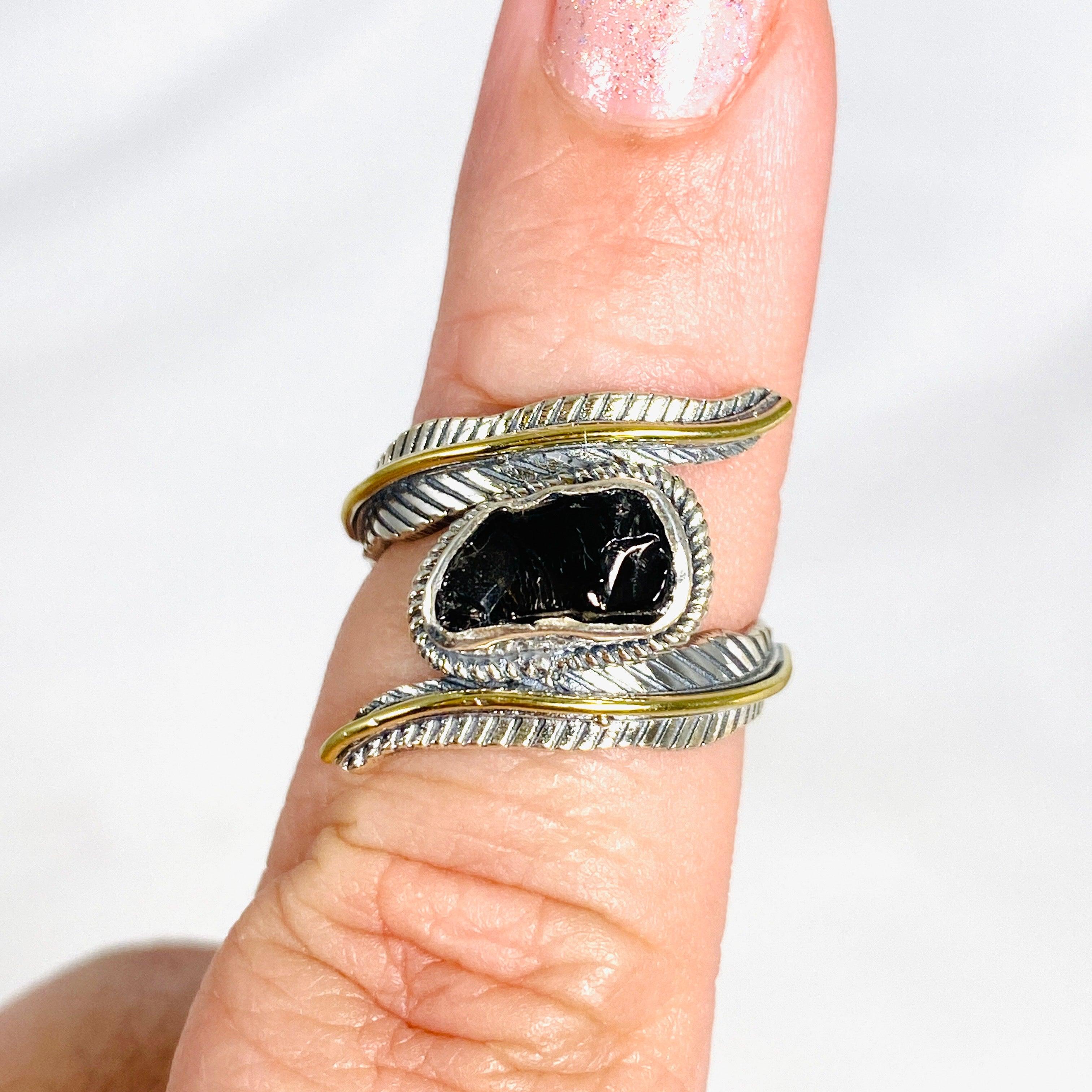 Natural Shungite Leaf Setting Raw Ring R4224 for Men & Women - Healing Crystal Jewelry for Protection & EMF Shielding - Perfect for Meditation, Yoga & Energy Balancing
