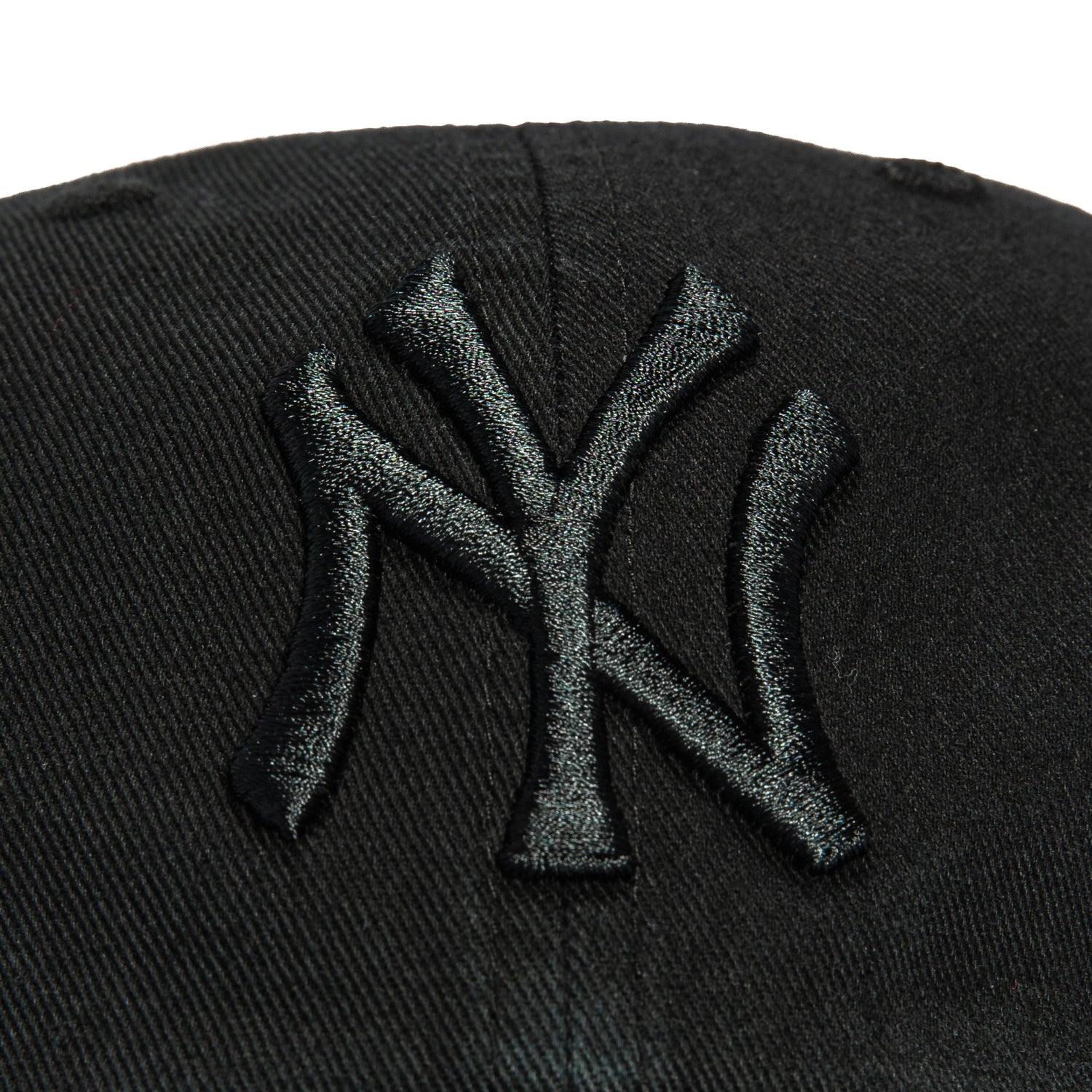 New York Yankees 47 Brand Cleanup Adjustable Baseball Cap - Black for Men & Women | Perfect for Games, Outdoor Sports & Casual Wear