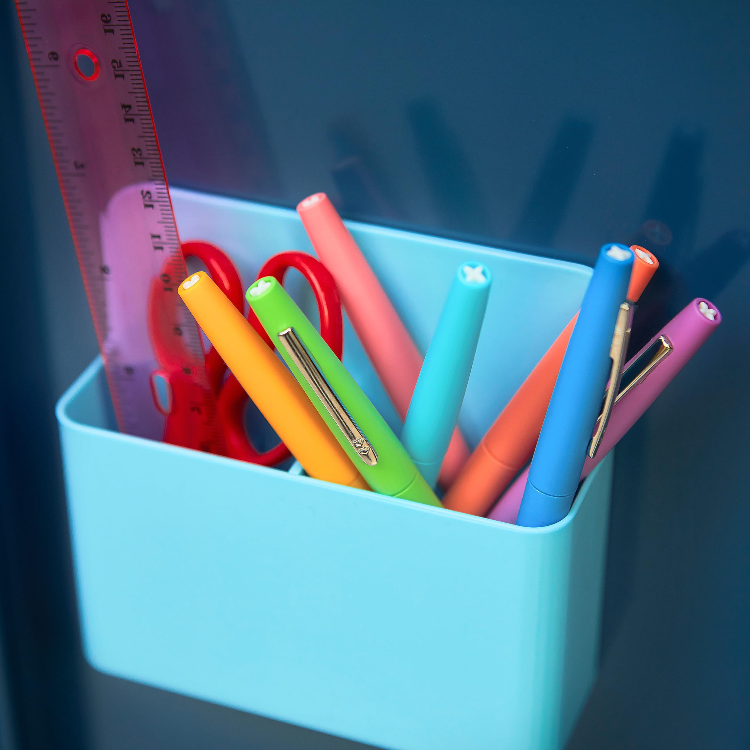Paper Mate Flair Pens 12-Pack - 0.7mm Medium Tip Markers for Office & School