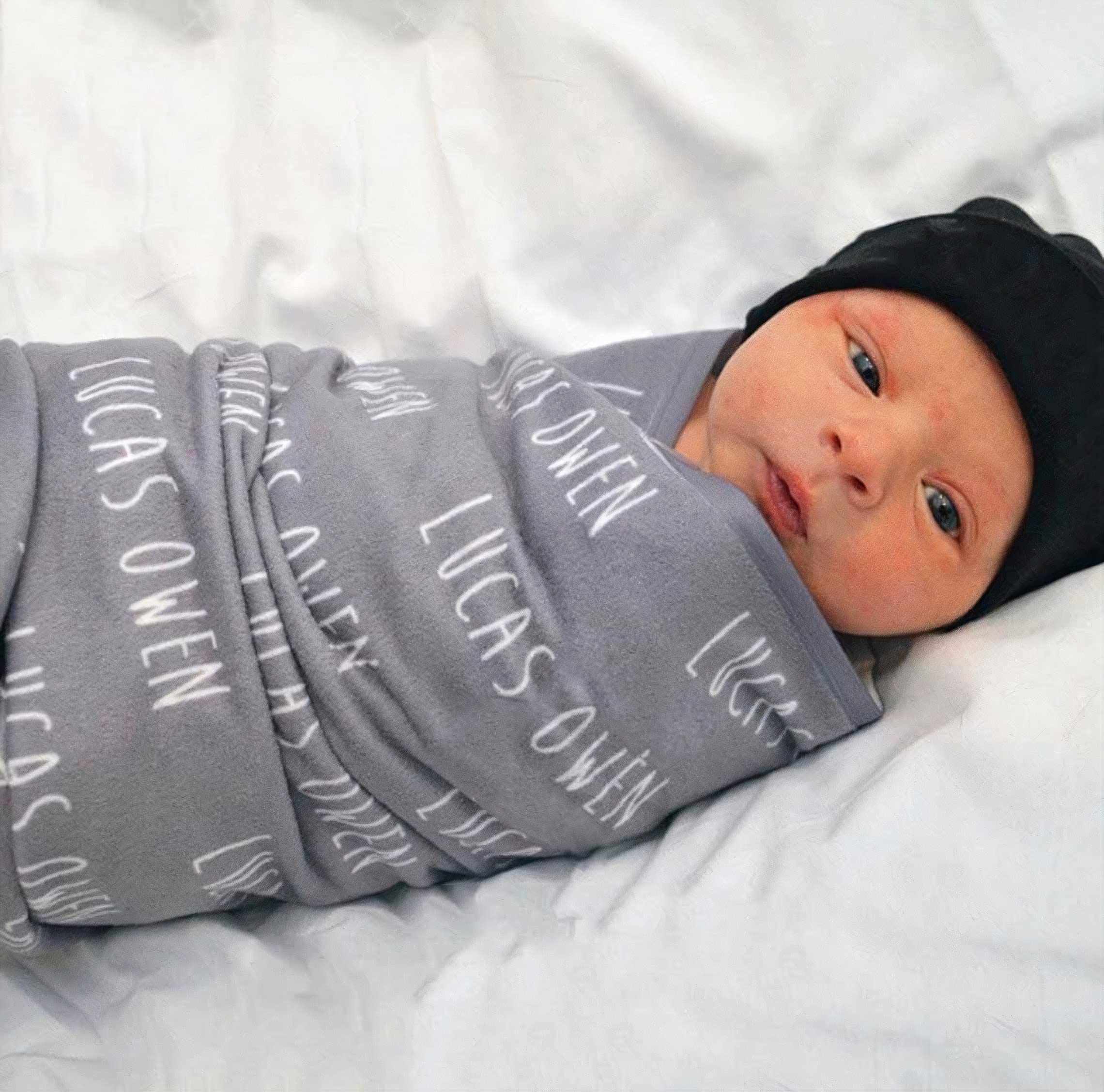 Personalized Baby Blanket with Name - Custom Fleece Newborn Blanket for Boys & Girls - Soft Baby Gift for Showers, Birthdays & Christenings - Cozy Nursery Blanket for Cuddling & Photo Props