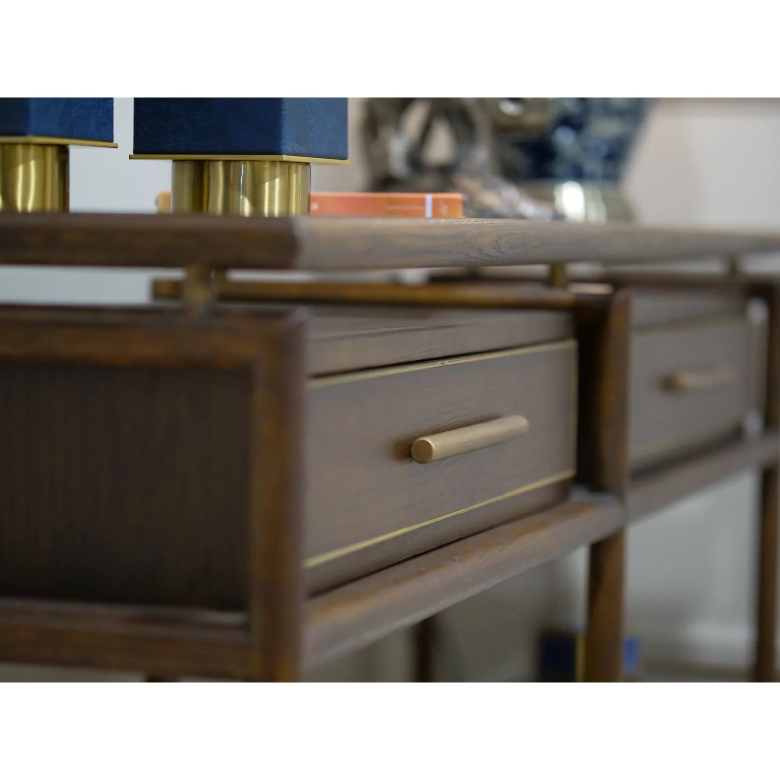Avignon Modern Console Table - Brown Oak Wood & Tempered Glass Top - Entryway, Hallway, or Living Room Furniture for Home Decor