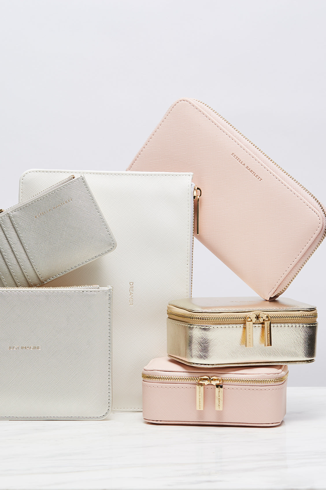 Dream Big Mini Jewelry Box - Elegant & Compact Storage for Rings, Earrings & Necklaces - Perfect for Travel, Gifts & Home Decor