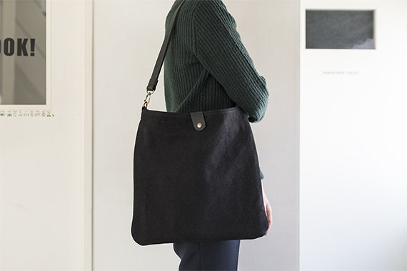 TRAVELER'S COMPANY Canvas Shoulder Bag - Medium Size, Black | Durable & Stylish Travel Bag for Commuting, Hiking & Daily Use
