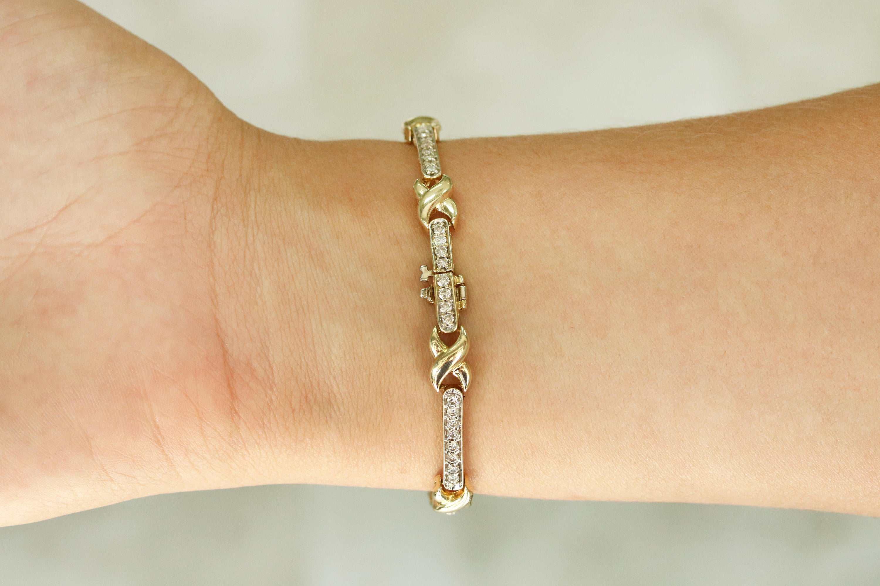 1.90tcw Diamond Tennis Bracelet in 14K Yellow Gold - Elegant Jewelry for Women, Perfect for Weddings, Parties & Special Occasions