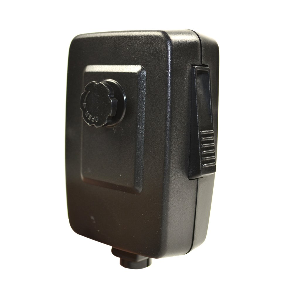 PNI Echo Microphone with 4-Pin Connector for CB Radio - Clear Communication for Truckers & Road Trips