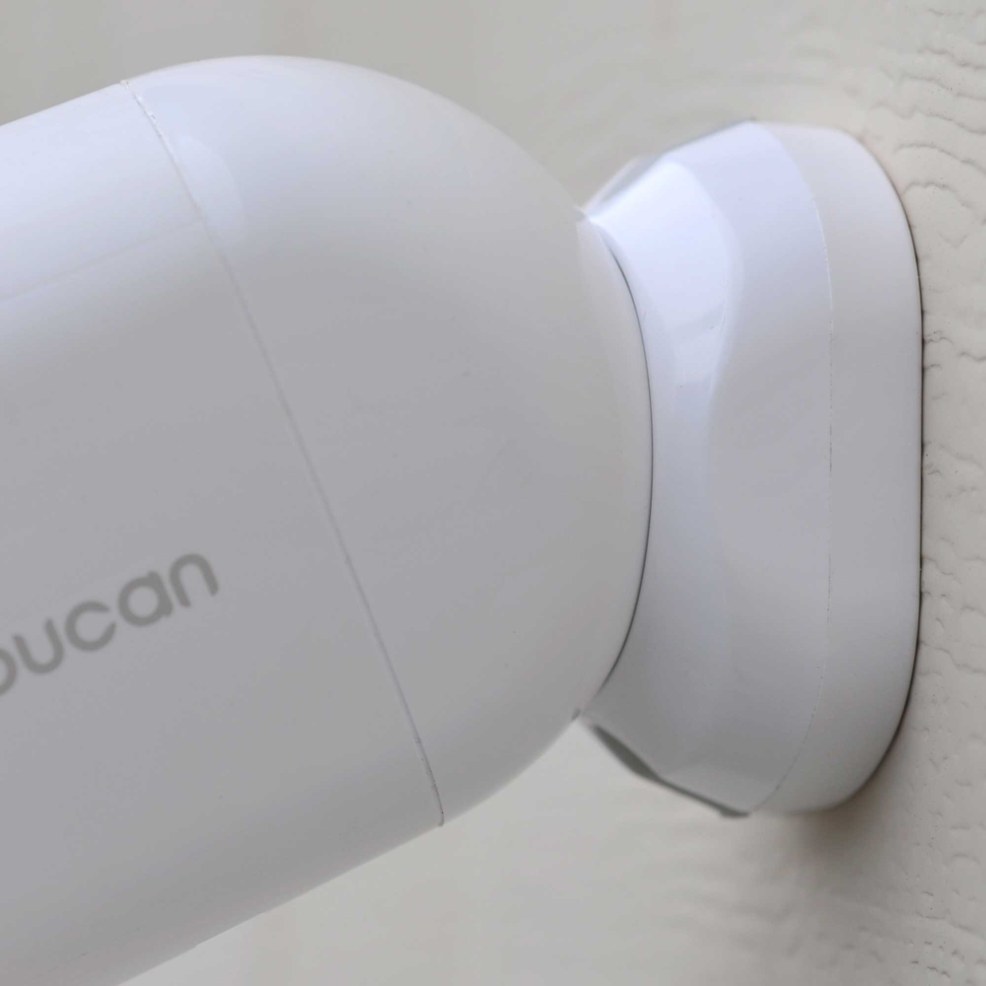 Toucan Wireless Outdoor Camera Magnetic Mount - Secure & Adjustable Mounting Bracket for Home Security Surveillance - Perfect for Garage, Backyard, and Front Door Monitoring