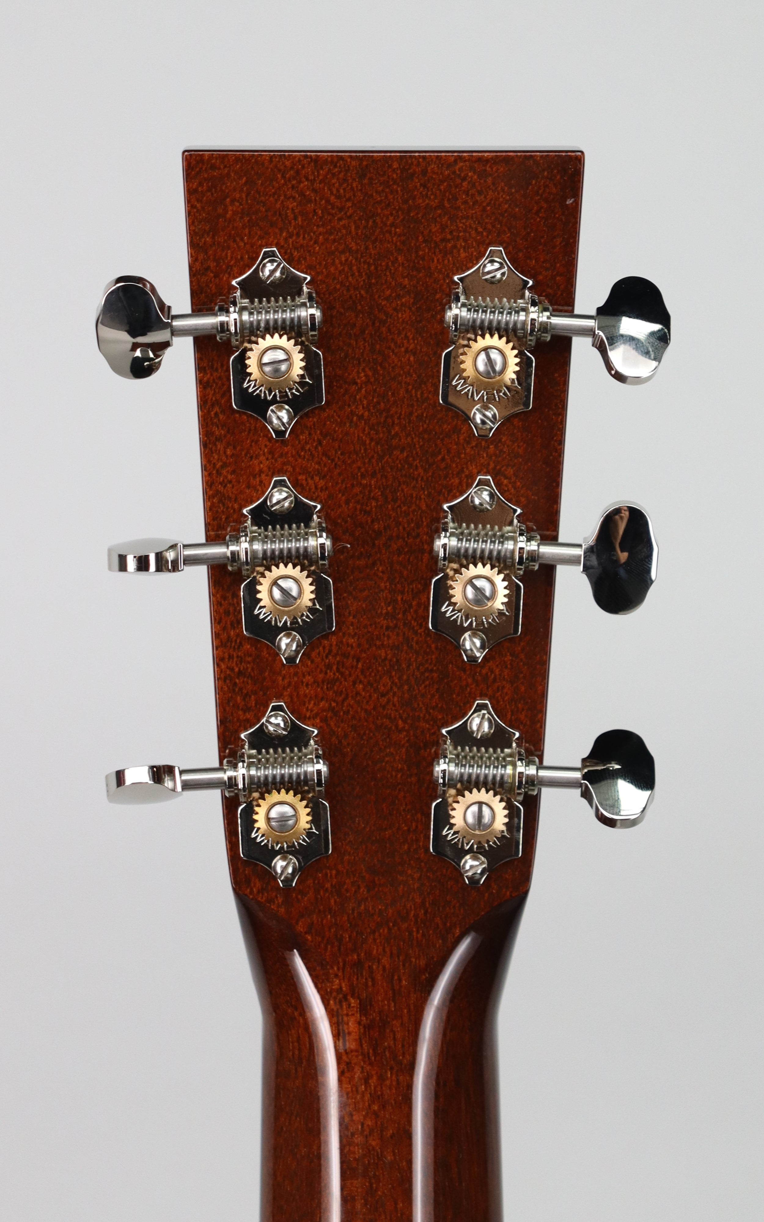 Collings D1 Natural Acoustic Guitar - Premium Handcrafted Solid Wood Guitar for Professional Musicians & Collectors - Perfect for Live Performances, Studio Recording & Home Practice
