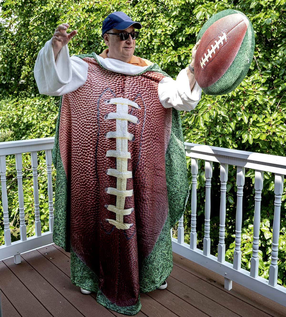 68-inch Football Wearable Sleeved Arm Blanket - Ultra Soft Microfiber Flannel Robe Blanket for Men & Women - Perfect Gift for Christmas, Birthday, Anniversary - Great for Game Day, Camping, Movie Nights & Home Relaxation