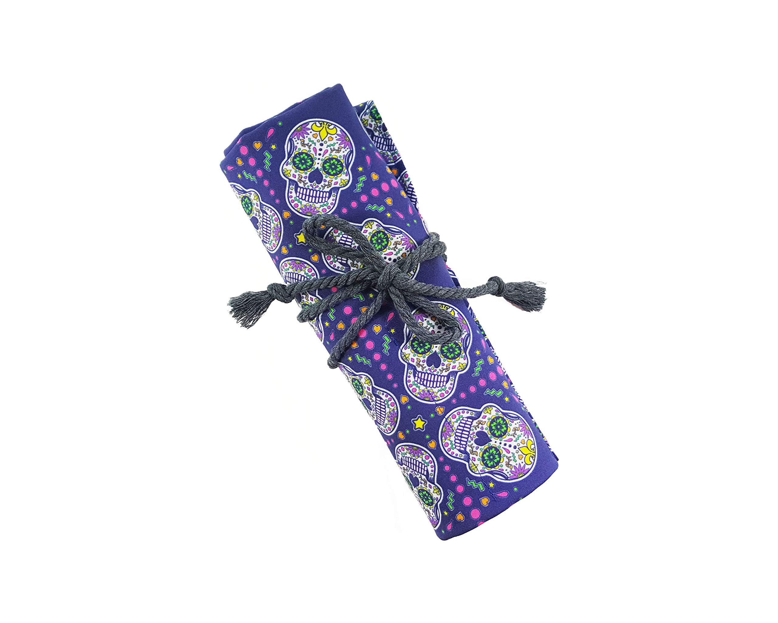 Sugar Skull Makeup Brush Holder Roll - Portable Cosmetic Brush Organizer for Travel & Home Use - Perfect for Halloween, Dia de los Muertos, and Everyday Makeup Storage