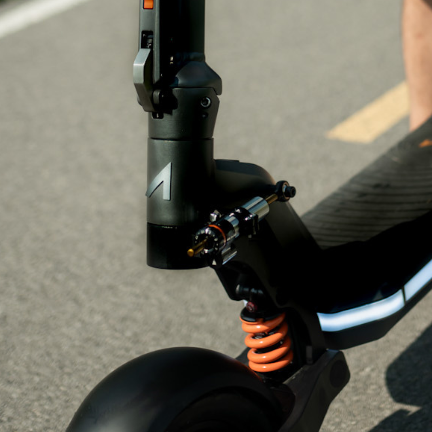 Apollo Phantom 2.0 Steering Damper for Electric Scooters - High-Performance Stabilizer for Smooth Rides - Perfect for Commuting & Urban Travel