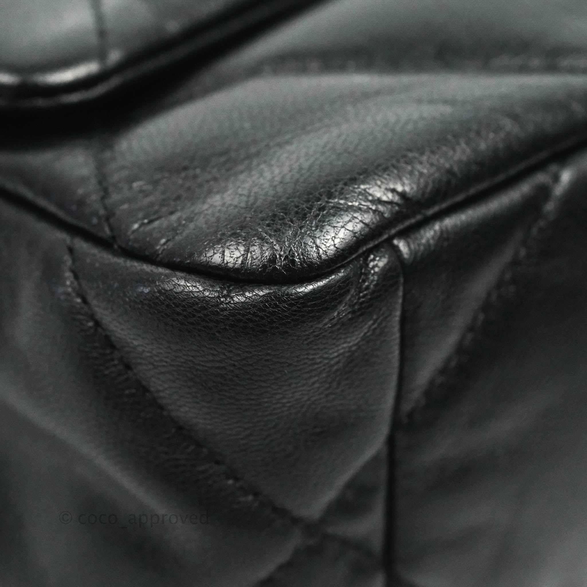 Chanel 19 Small Handbag in Black Goatskin Leather with Mixed Hardware - Luxury Crossbody Bag for Women, Perfect for Date Night & Evening Events