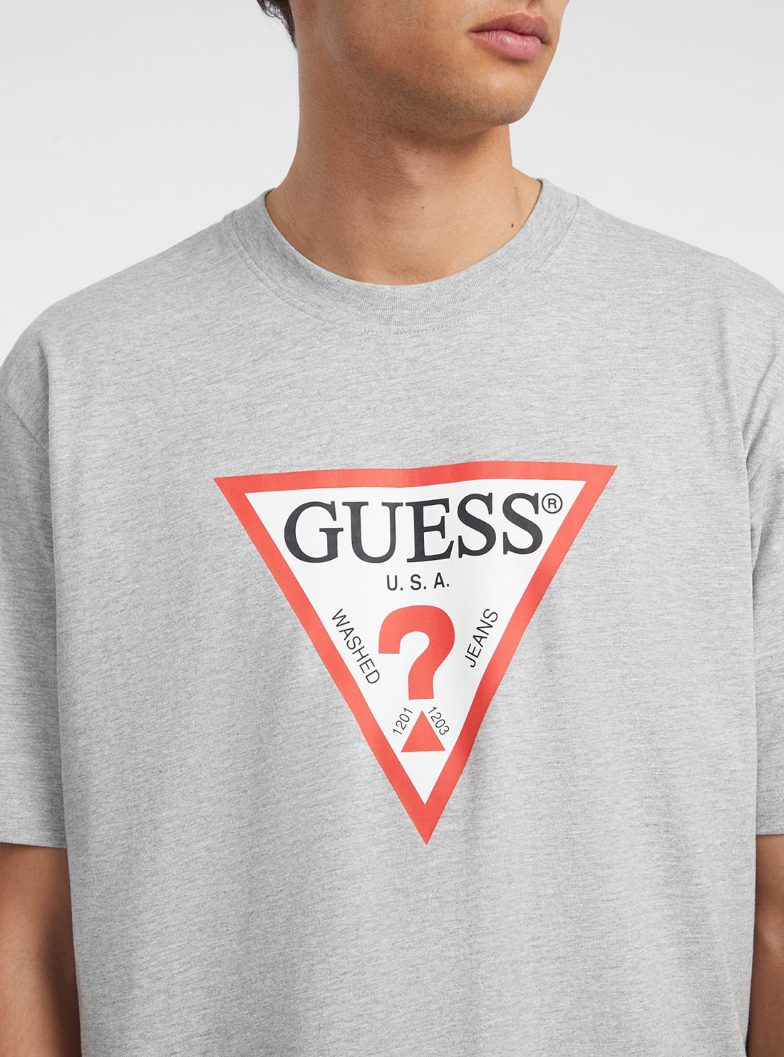 Guess Grey Logo T-Shirt for Men - Casual Cotton Short Sleeve Tee - Perfect for Everyday Wear, Street Style & Weekend Outfits