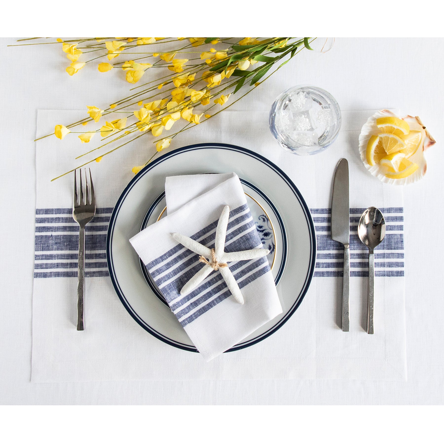Farmhouse Style Cotton Napkins - Set of 4 for Dining, Kitchen & Party Decor - Rustic Table Linens for Everyday Use & Special Occasions