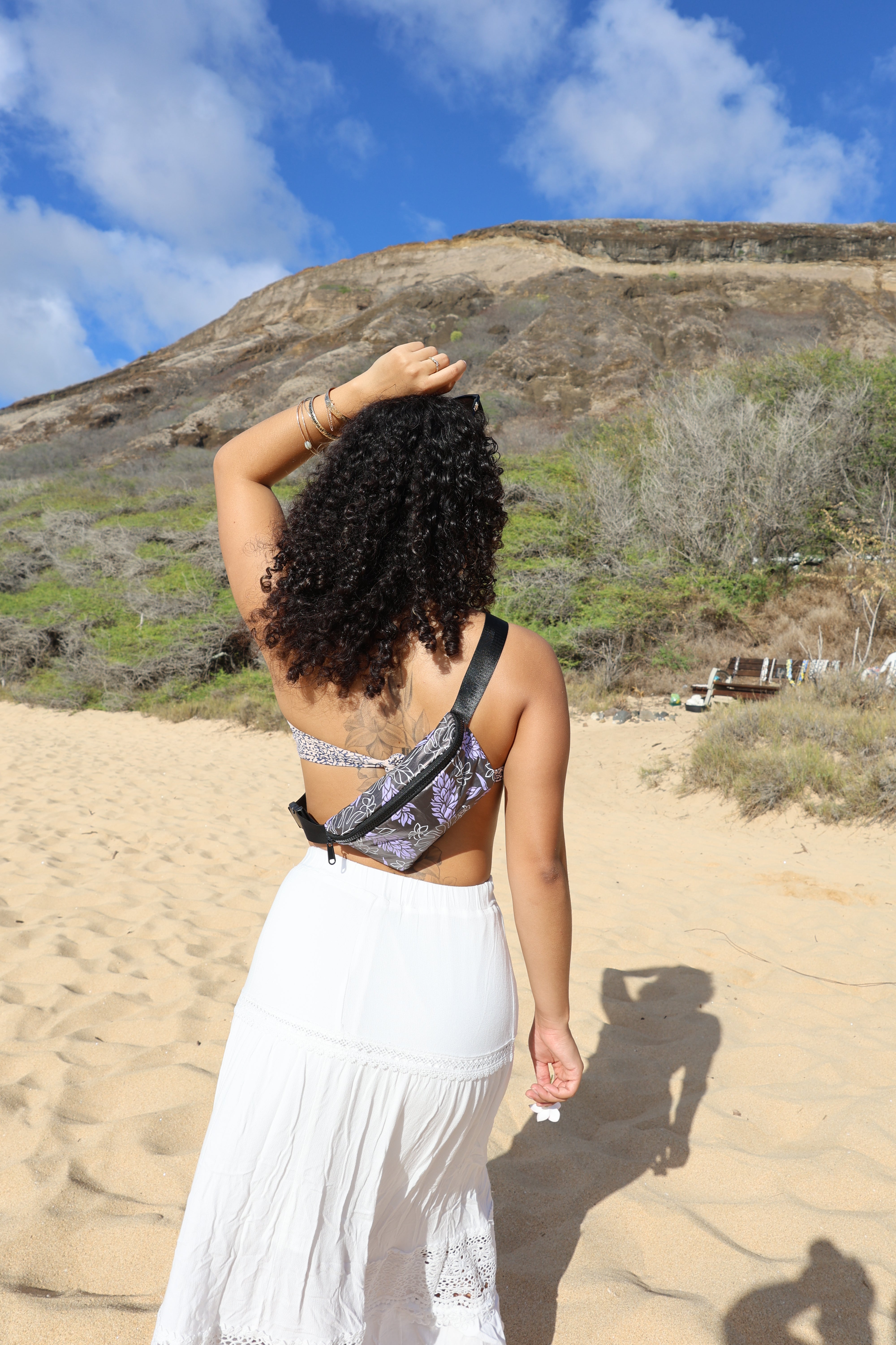 Fanny Pack Wai Wai Ginger Black - Water-Resistant Waist Bag for Travel, Hiking & Running - Hands-Free Convenience for Outdoor Adventures