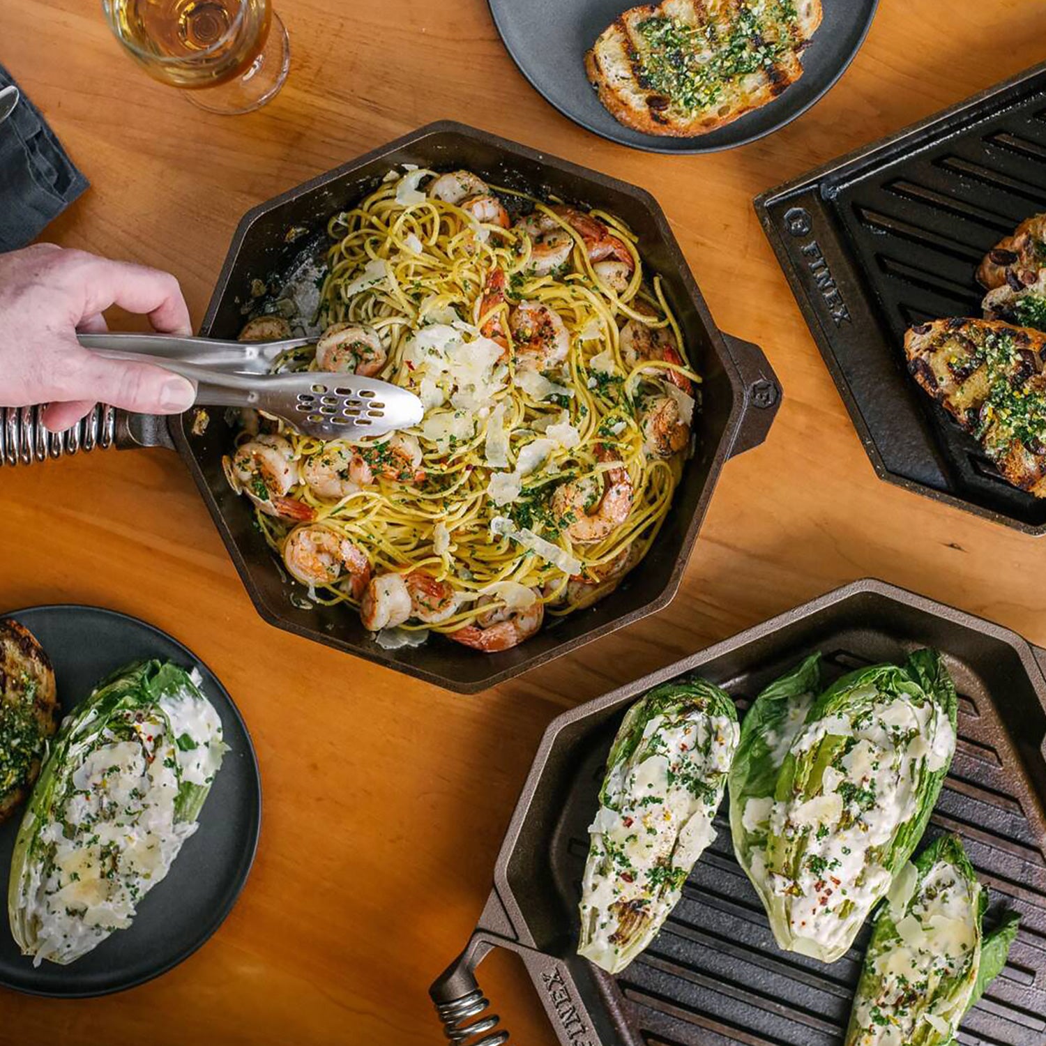 Premium Cast Iron Grill Pan for Steak, Chicken & Vegetables – Heavy Duty Skillet with Even Heat Distribution – Perfect for Indoor & Outdoor Cooking, Camping & BBQ