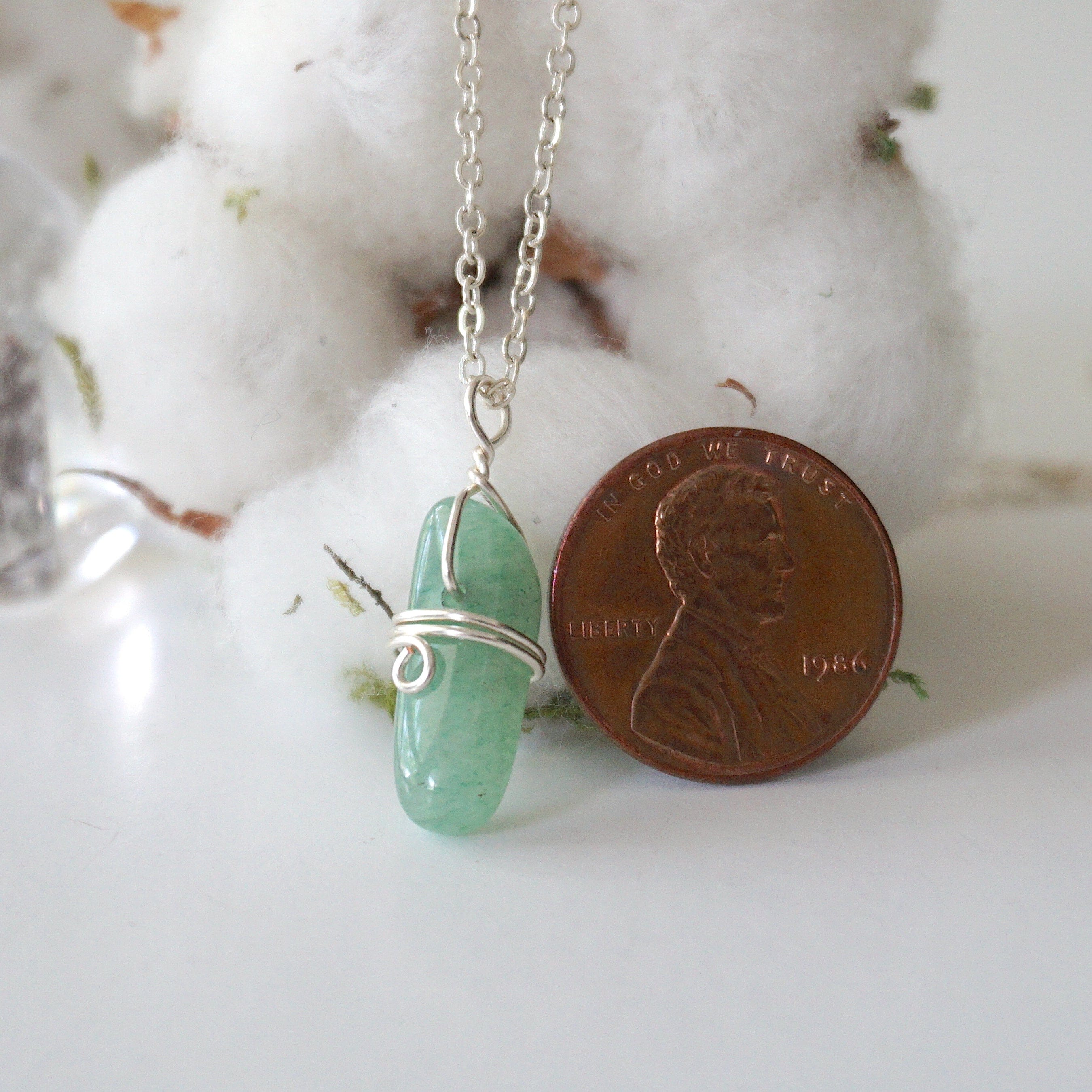 Green Aventurine Crystal Charm Necklace - Healing Stone Jewelry for Women | Spiritual Protection & Good Luck Pendant | Perfect for Meditation, Yoga & Energy Balancing