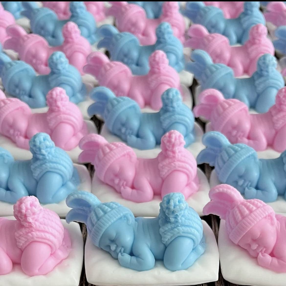 NATURE DEWS Baby Shower Soap Gift Set - 2 Pack (45g Each, Pink & Blue) | Organic Handmade Soap for Newborns | Baby Shower Party Favors, Decorations & Personalized Gifts | Perfect for Gender Reveal, Welcome Baby & Nursery Decor