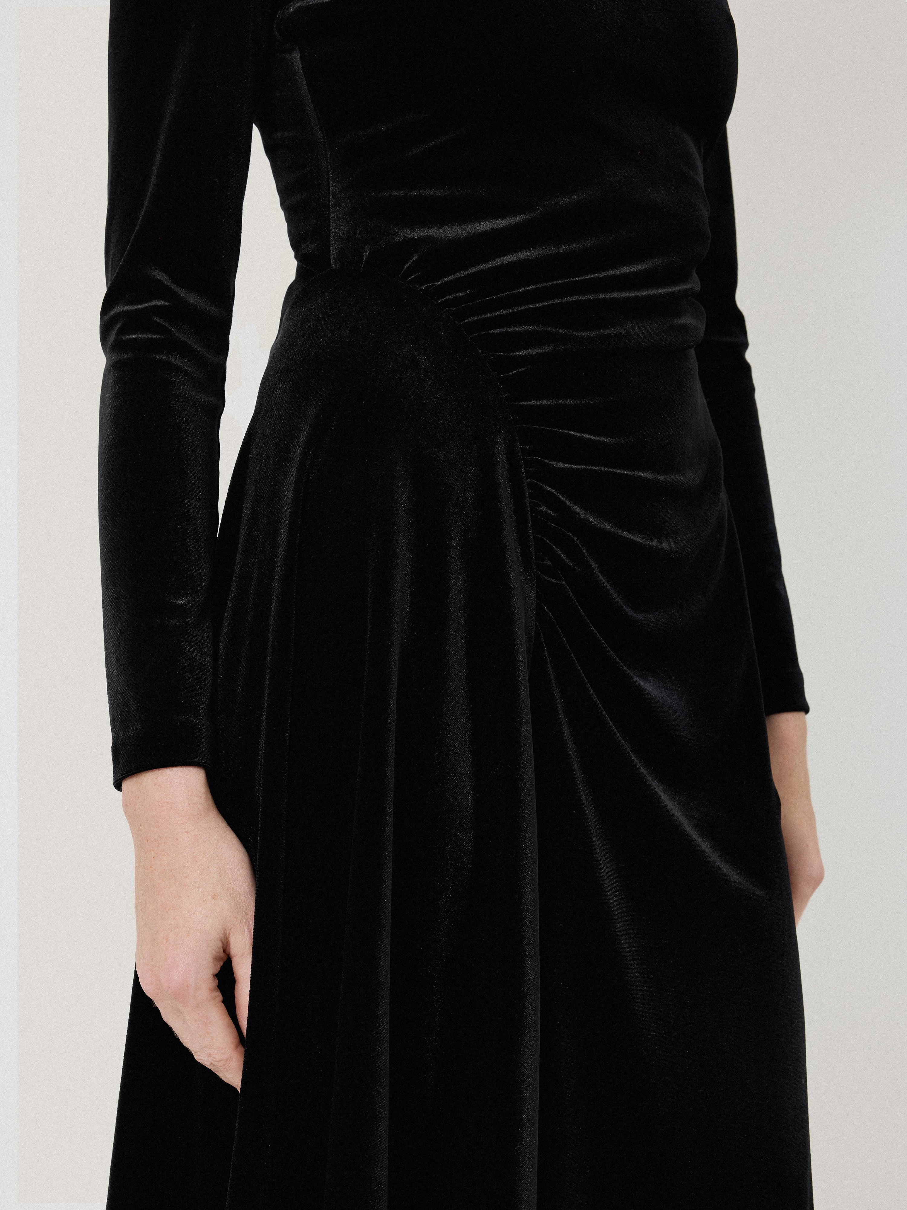 Black Velvet Ruched Bodycon Dress for Women - Elegant Party & Evening Wear | Perfect for Cocktail Dinners, Date Nights & Special Occasions