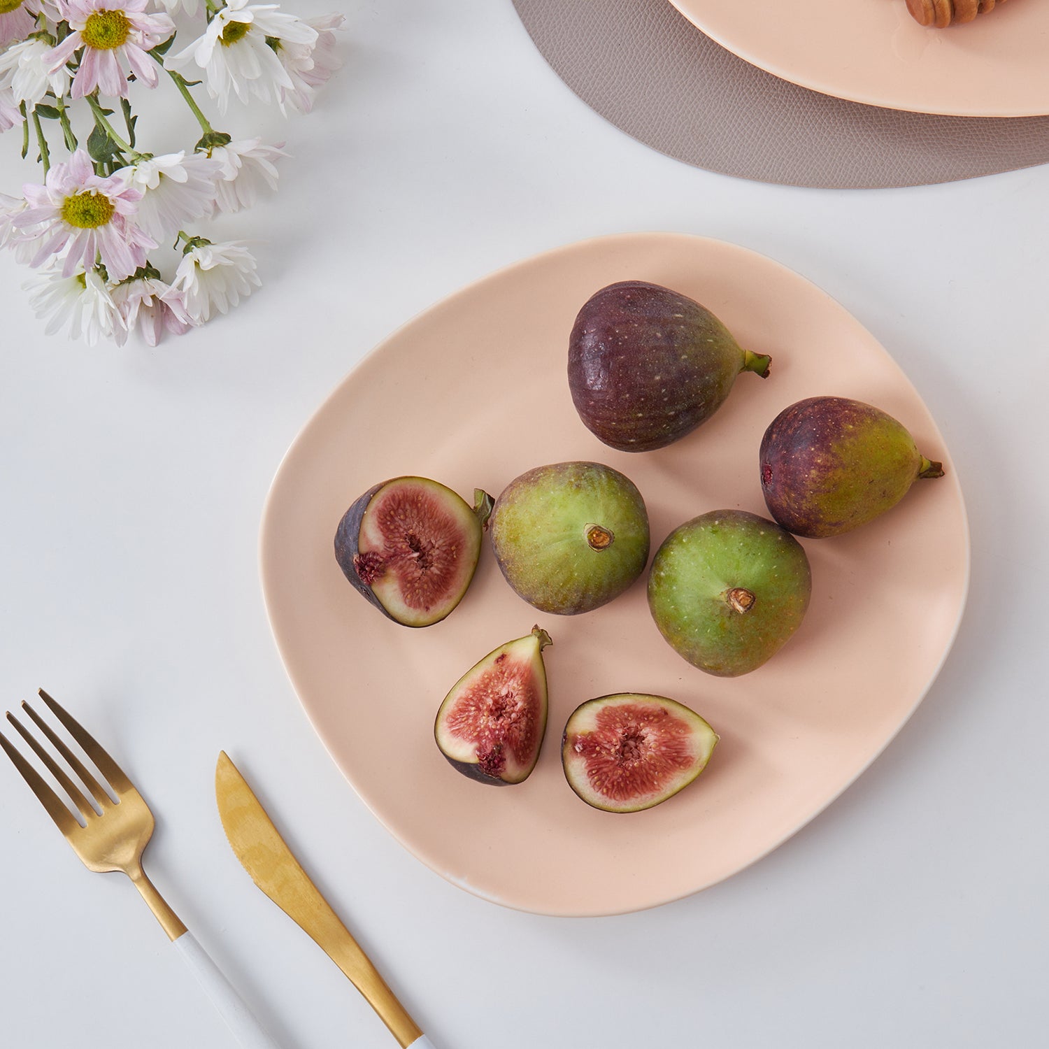 Delilah Porcelain Salad Plate Set of 6 - Elegant Dinnerware for Fine Dining, Parties & Home Decor | Dishwasher Safe & Chip Resistant